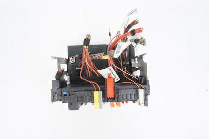 07-09 Mercedes W221 S600 S550  CL550 Rear Trunk Fuse Box Module 2215403250 OEM