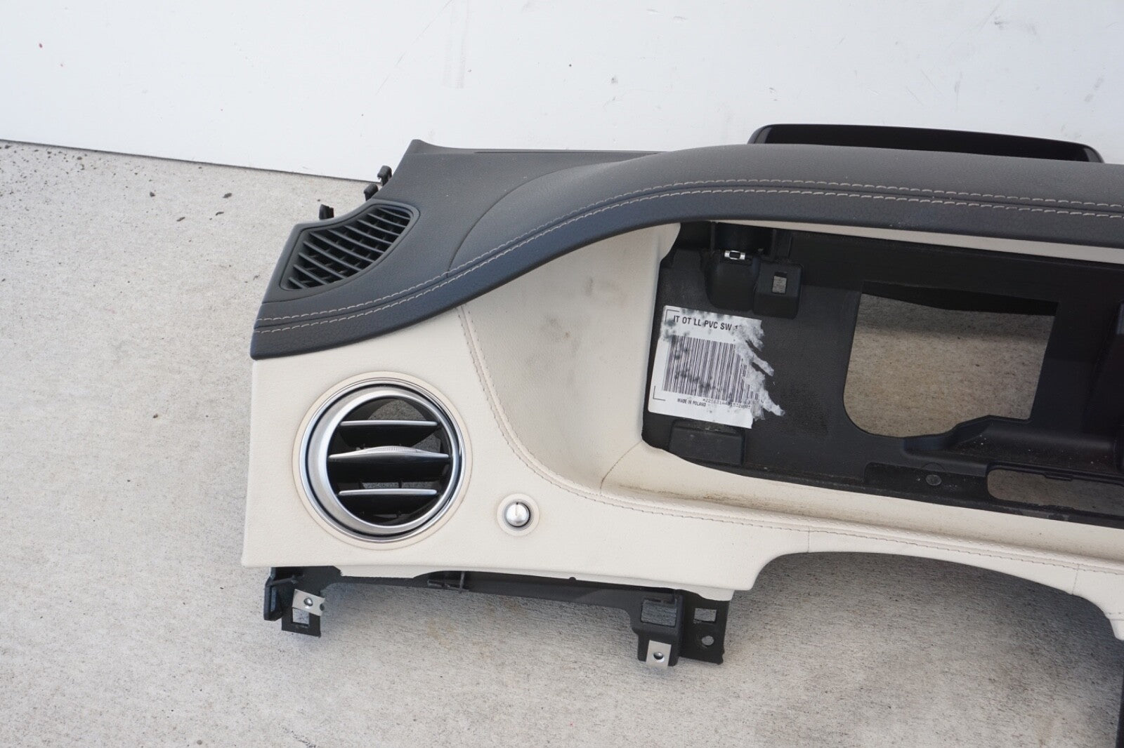 2014 - 2017 Mercedes S550 S600 W222 Dash Dashboard Instrument Panel Cover
