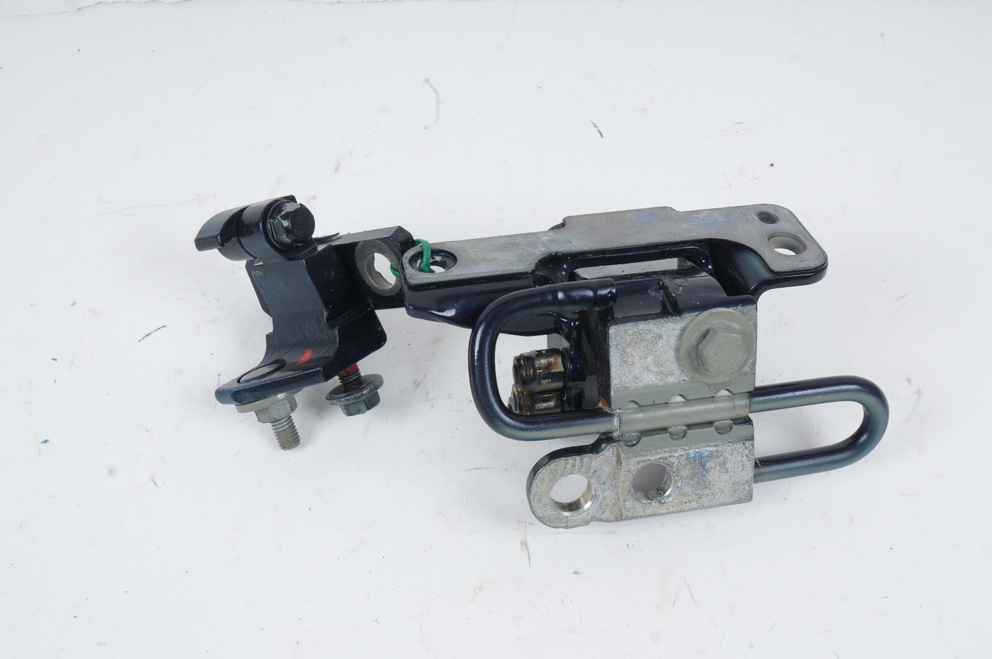 2010 - 2020 Bentley Mulsanne Front Left Driver Door Upper Lower Hinges