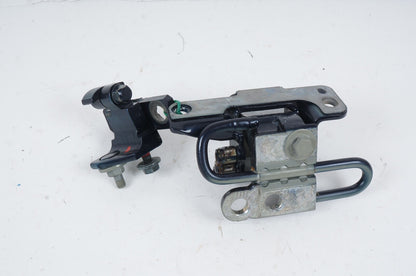 2010 - 2020 Bentley Mulsanne Front Left Driver Door Upper Lower Hinges
