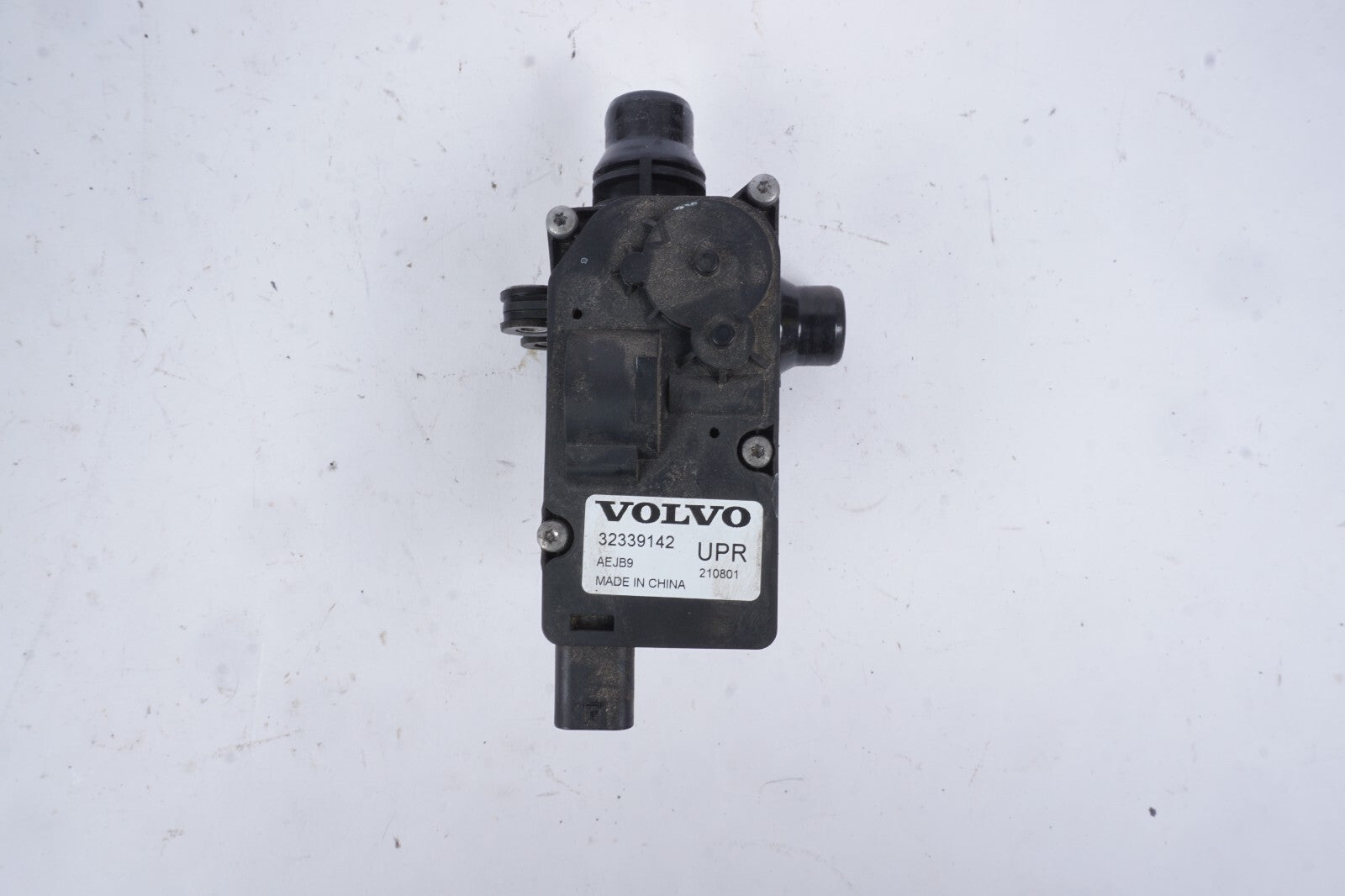 2021 - 2023 Polestar 2 Heater Valve Water Valve 32339142 OEM