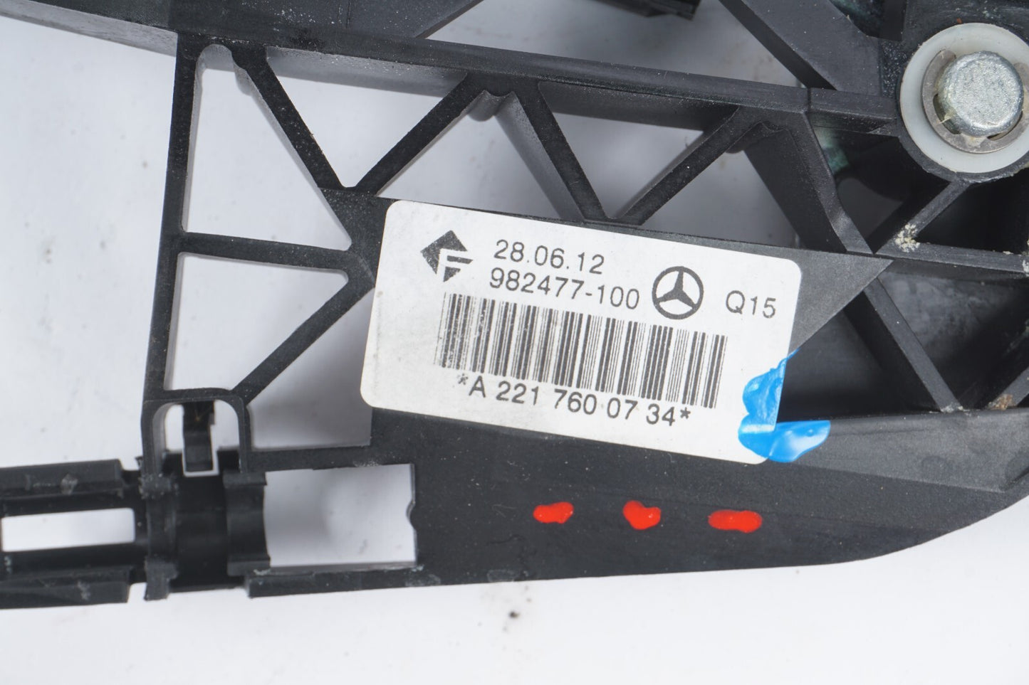 07-13 Mercedes W221 S550 S400 Rear Left Exterior Door Handle Keyless Go OEM