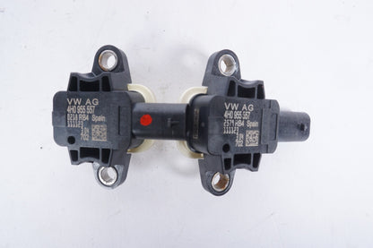 2013-2018 AUDI S6 C7 - Center Impact / Crash Sensor 4H0955557 TWO