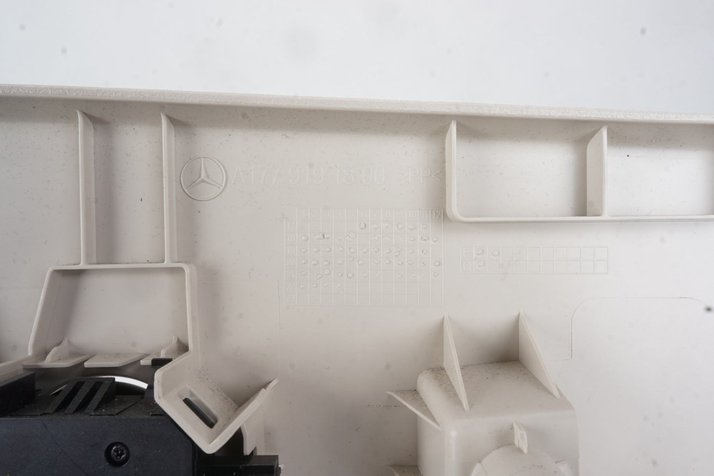 Mercedes EQB300 EQB350 EQB250 Seat Height Adjustment Cover OEM