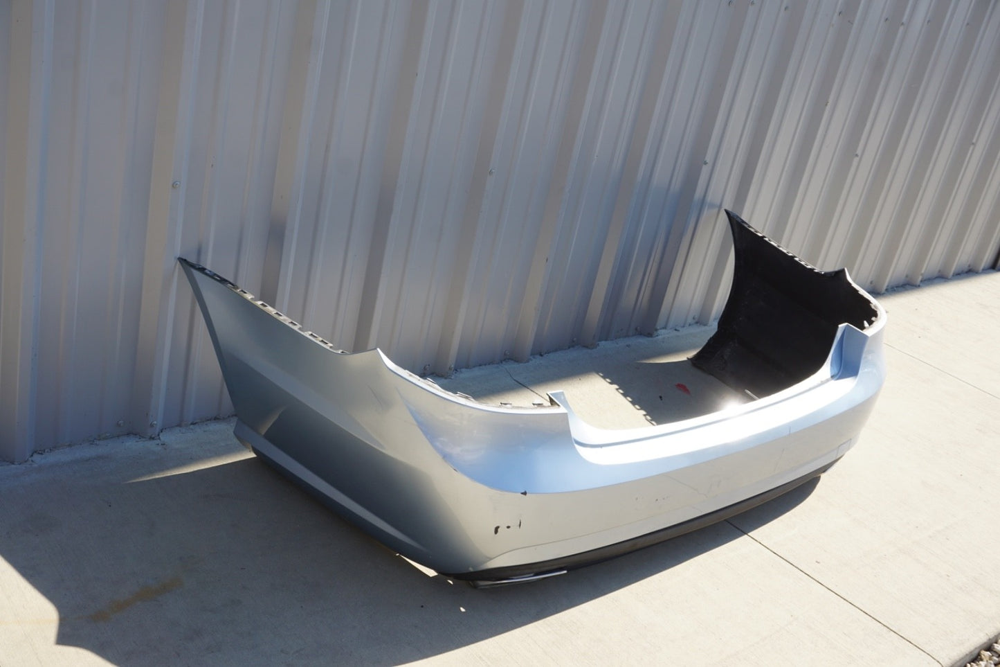 10-13 Mercedes W212 E550 E350 E400 Rear Bumper Cover Assembly OEM