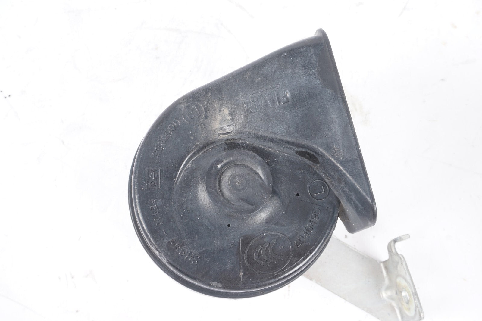 07-13 Chevy Tahoe Suburban Yukon Horn Signal FIAMM  OEM