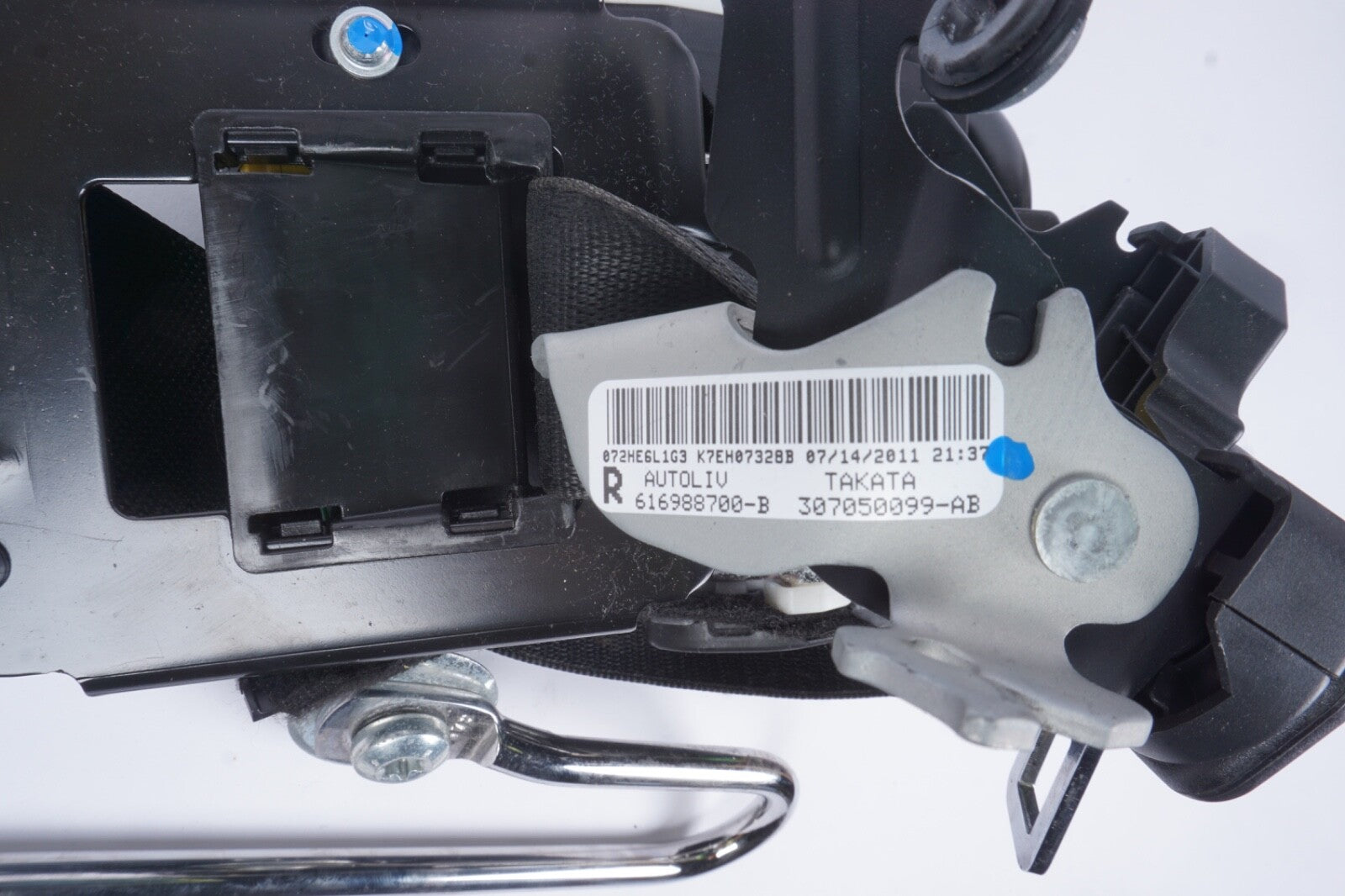 10-17 Mercedes W207 E550 E350 E400 Front Left Driver Side Seat Belt Black OEM