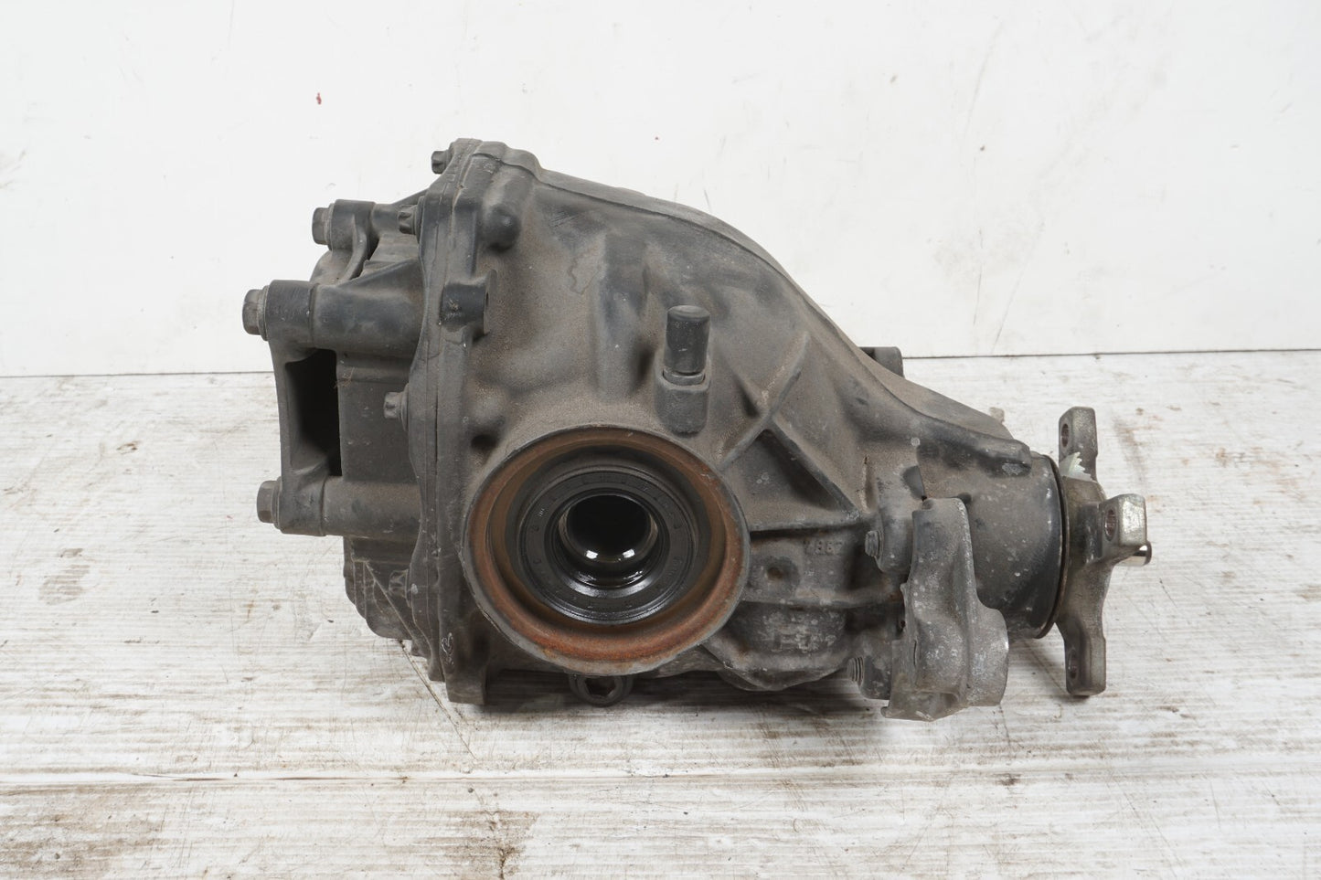 14-17 Mercedes S550e W222 3.0L Rear Differential Carrier OEM