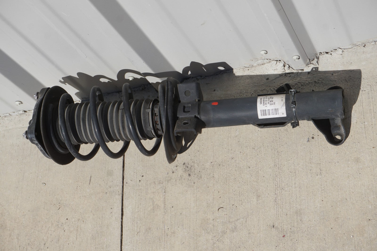 08-14 Mercedes W204 C250 C300 Front Left or Front Right Shock Strut Absorber OEM