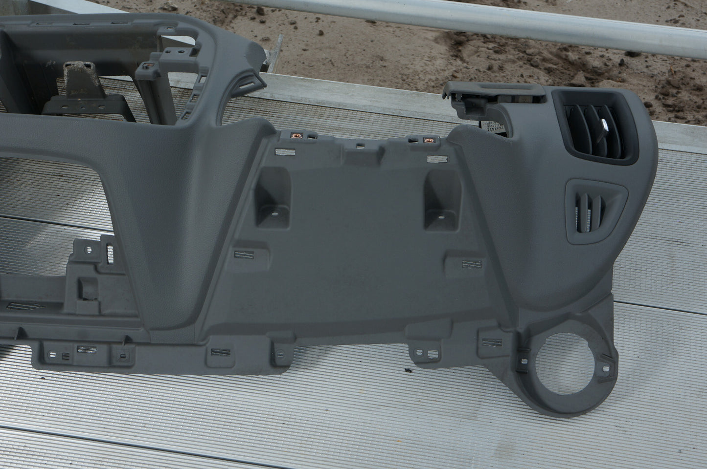 2015-2018 CHEVY COLORADO DASH DASHBOARD PANEL  OEM