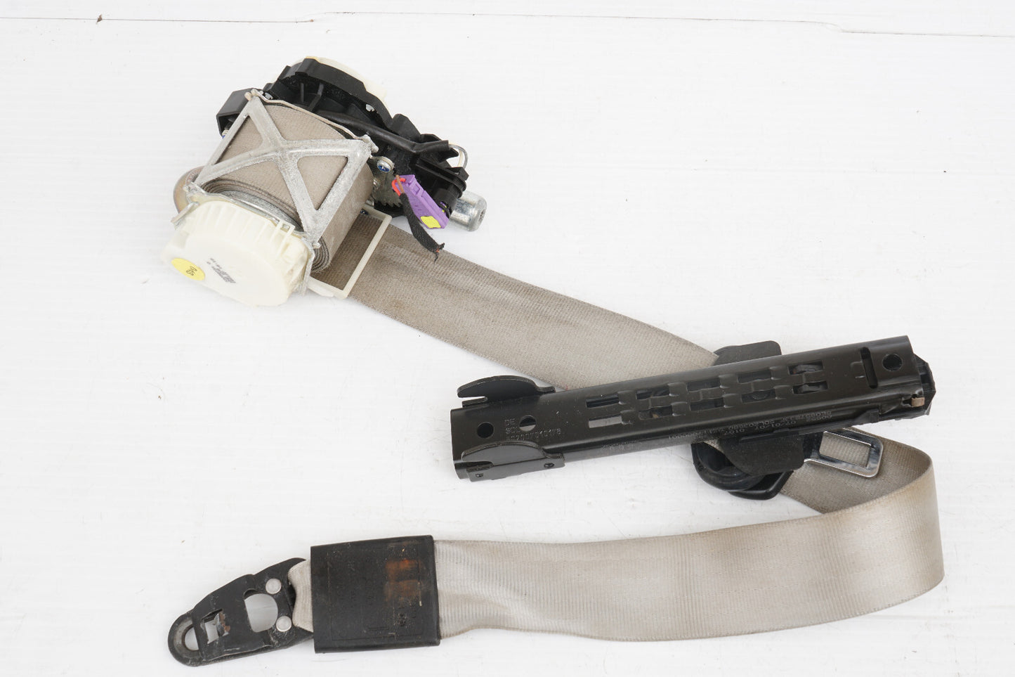 2007 - 2009 AUDI Q7 FRONT LEFT DRIVER SEAT BELT RETRACTOR OEM