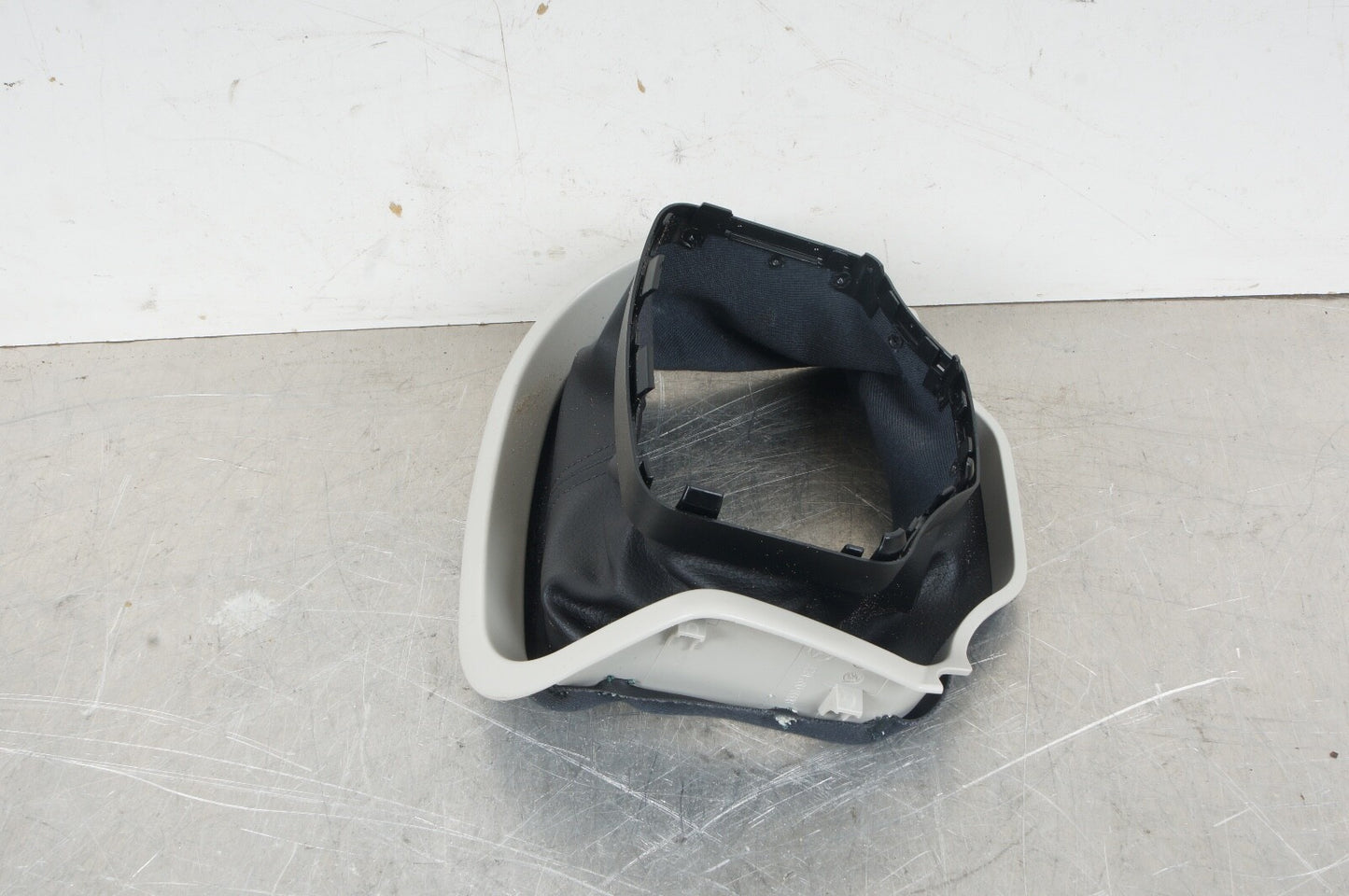 13-20 Mercedes R231 SL550 SL400 Steering Wheel Column Cover Bezel GRAY OEM