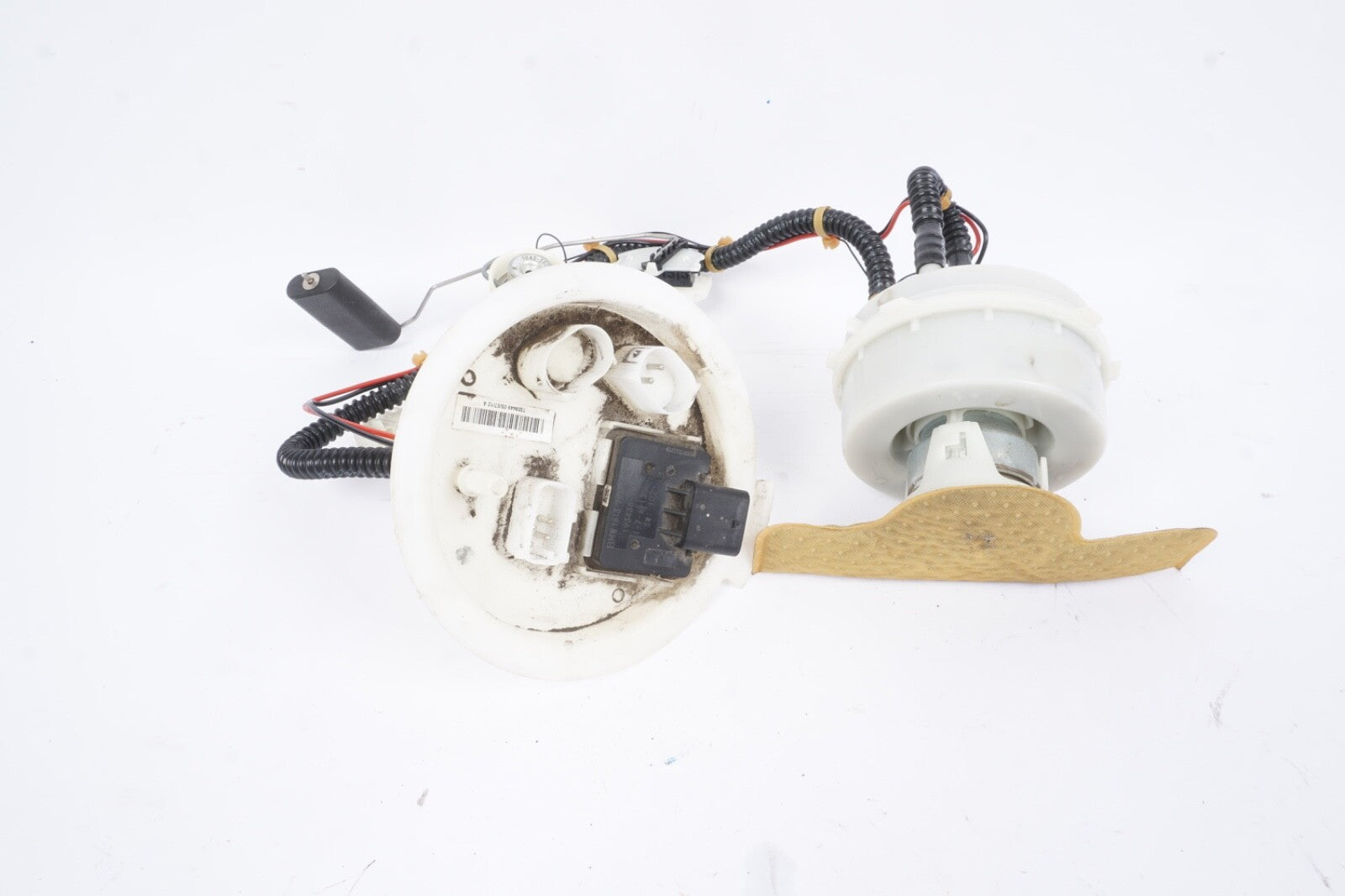 2010-2017 BMW 550I GT 750li F07 4.4L FUEL PUMP SENDING UNIT OEM
