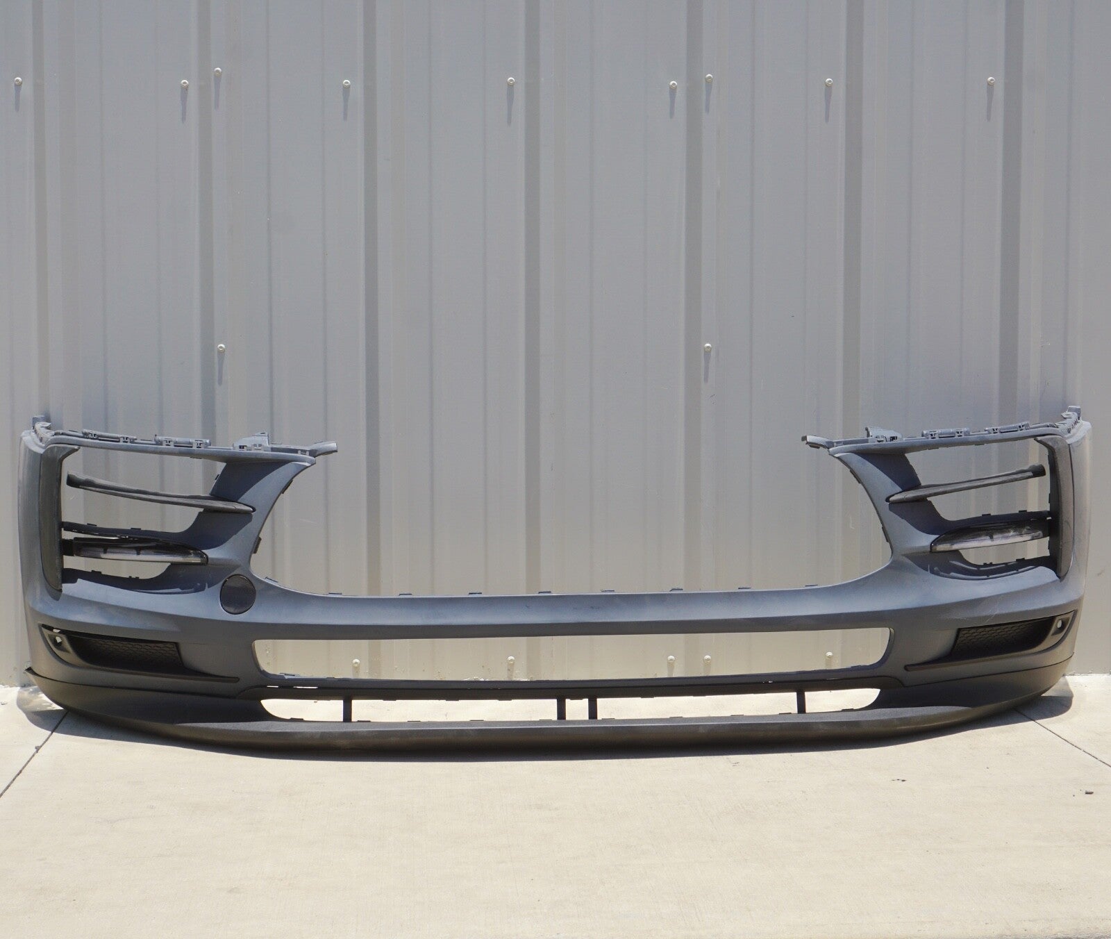 Fits 2019-2022 Porsche Macan New Front Bumper Cover W/Running Lights