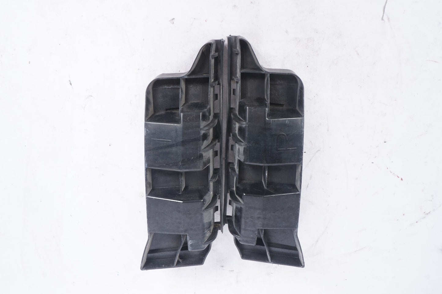 12-14 Mercedes W204 C250 C300 C350 Rear Bumper Support Bracket Left & Right OEM
