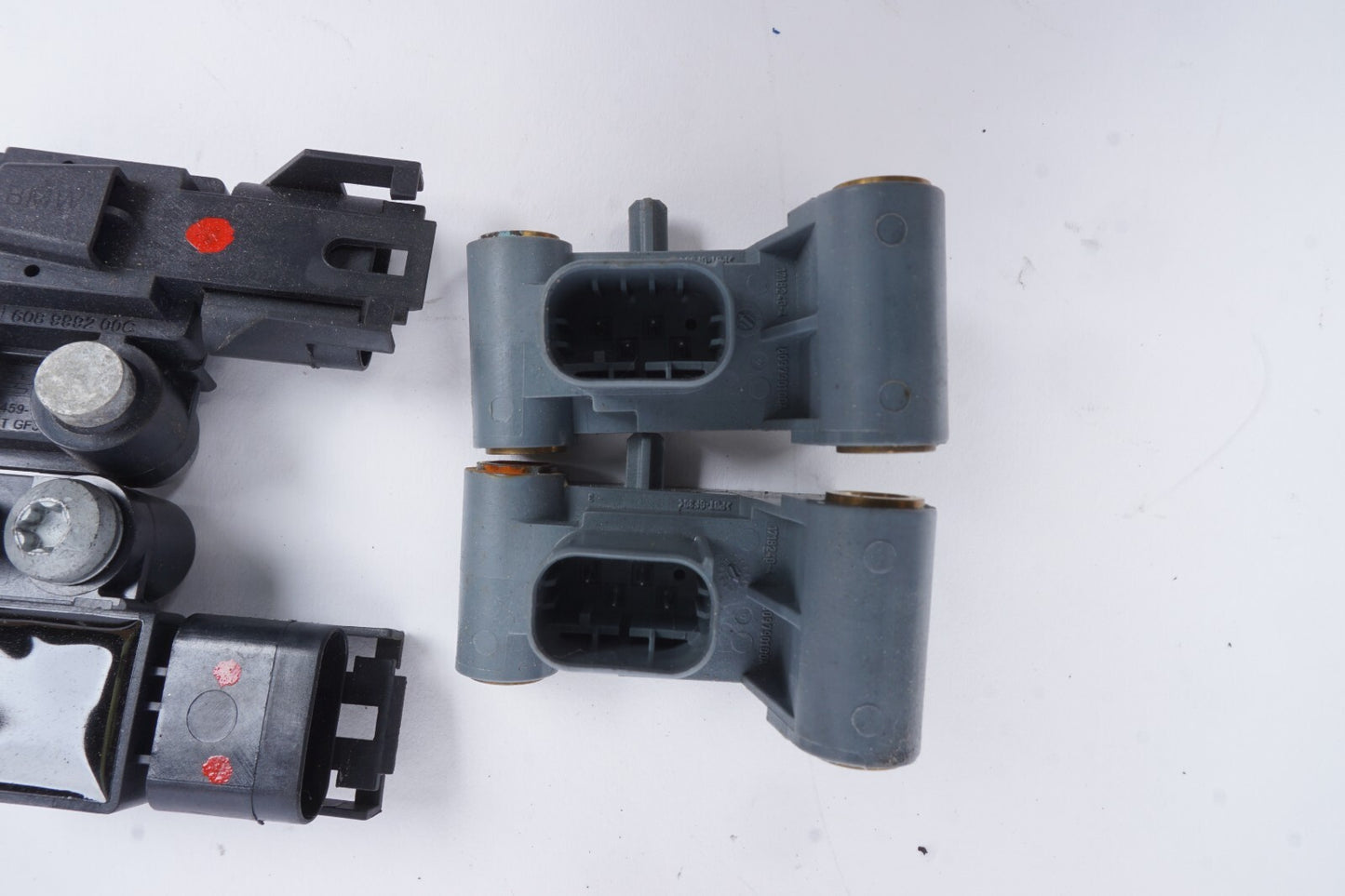 2010 - 2017 BMW 535i 550iX GT F07 F10 Sensor Set Of 4 OEM