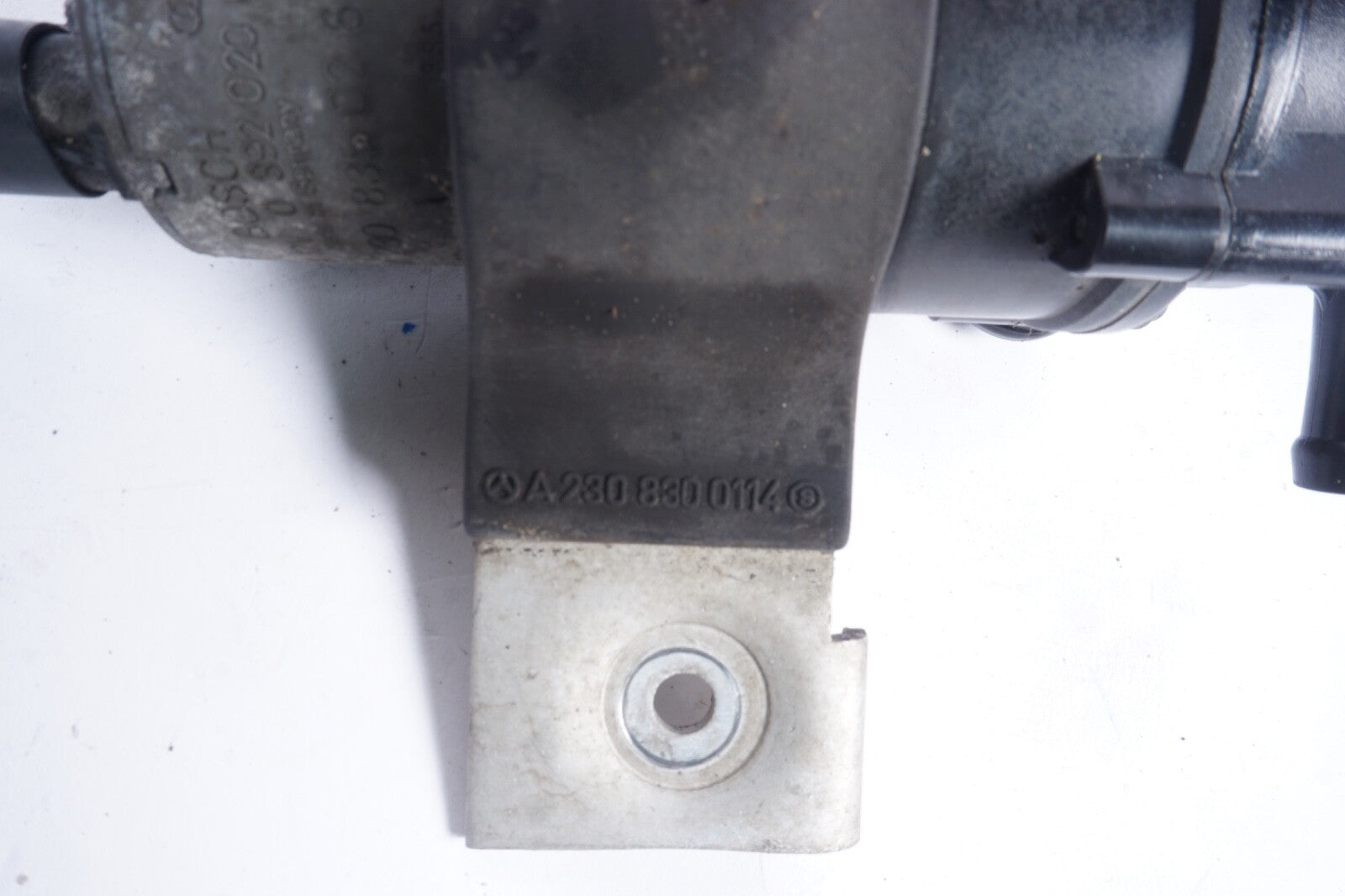 03-08 Mercedes R230 SL500 SL550 SL55 AMG Aux Auxiliary Water Pump 2308350364 OEM
