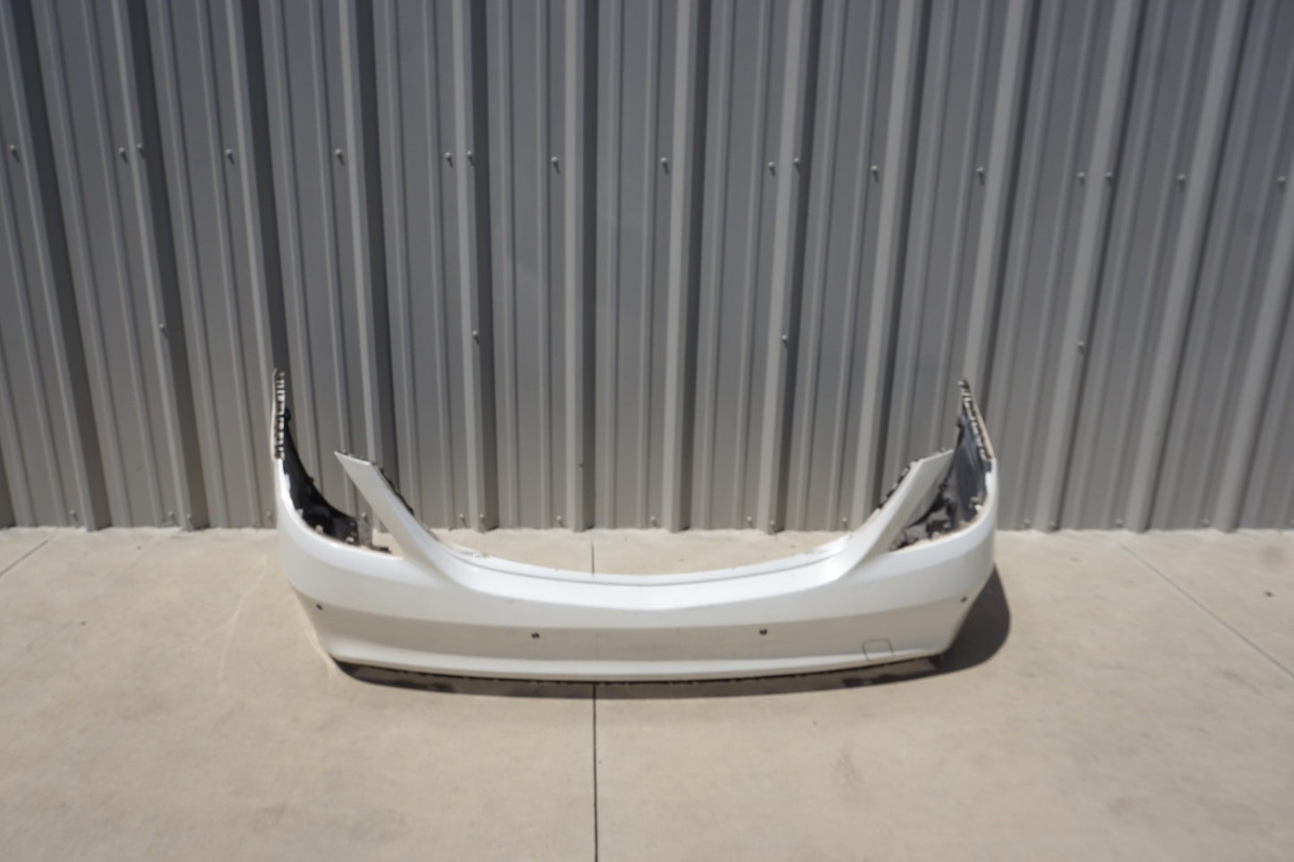 14-17 Mercedes W222 S550 S600 AMG Sport Rear Bumper Cover Diamond White OEM