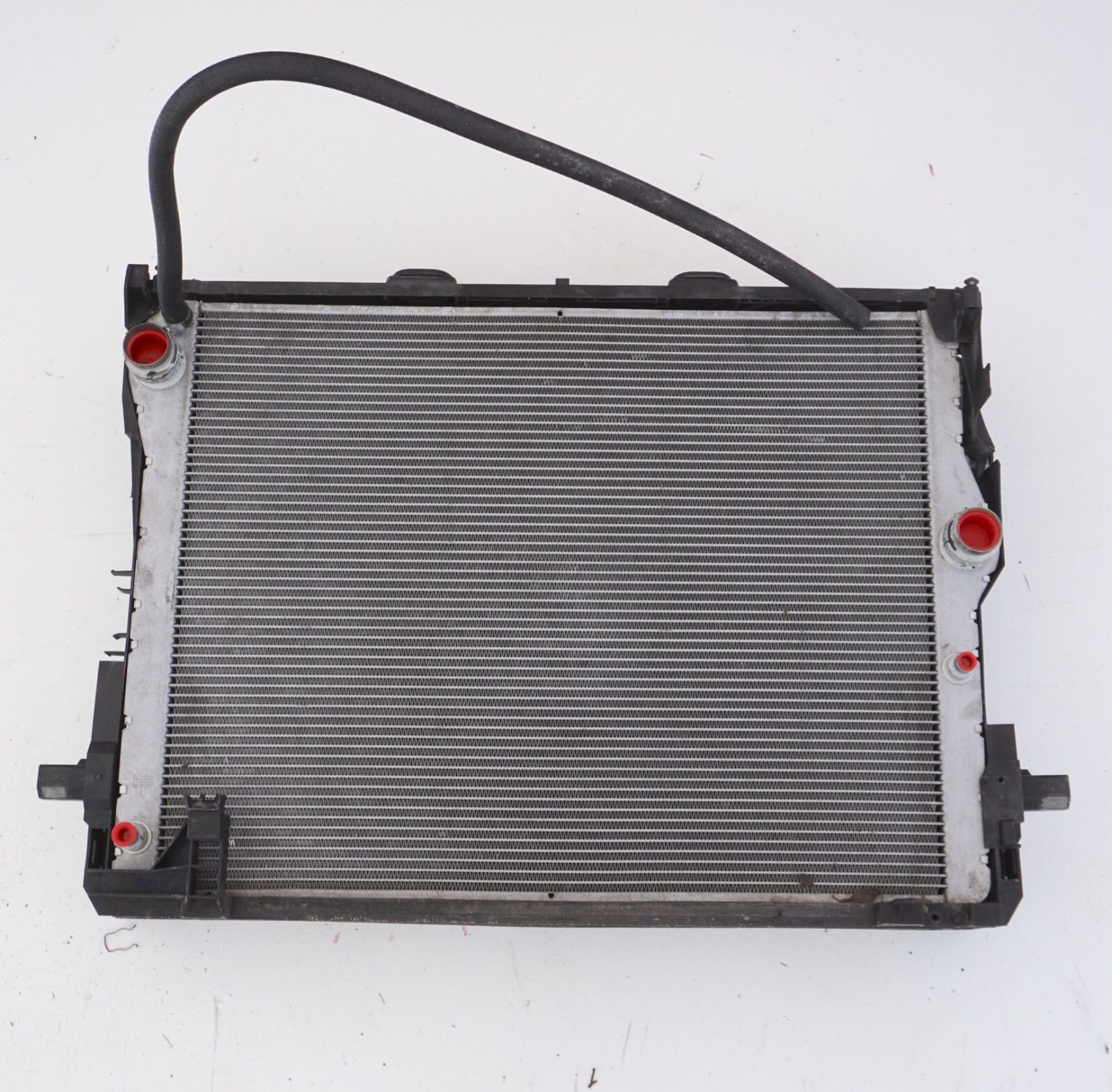 2012 - 2016 BMW 650i ENGINE COOLING RADIATOR A/C CONDENSER OEM