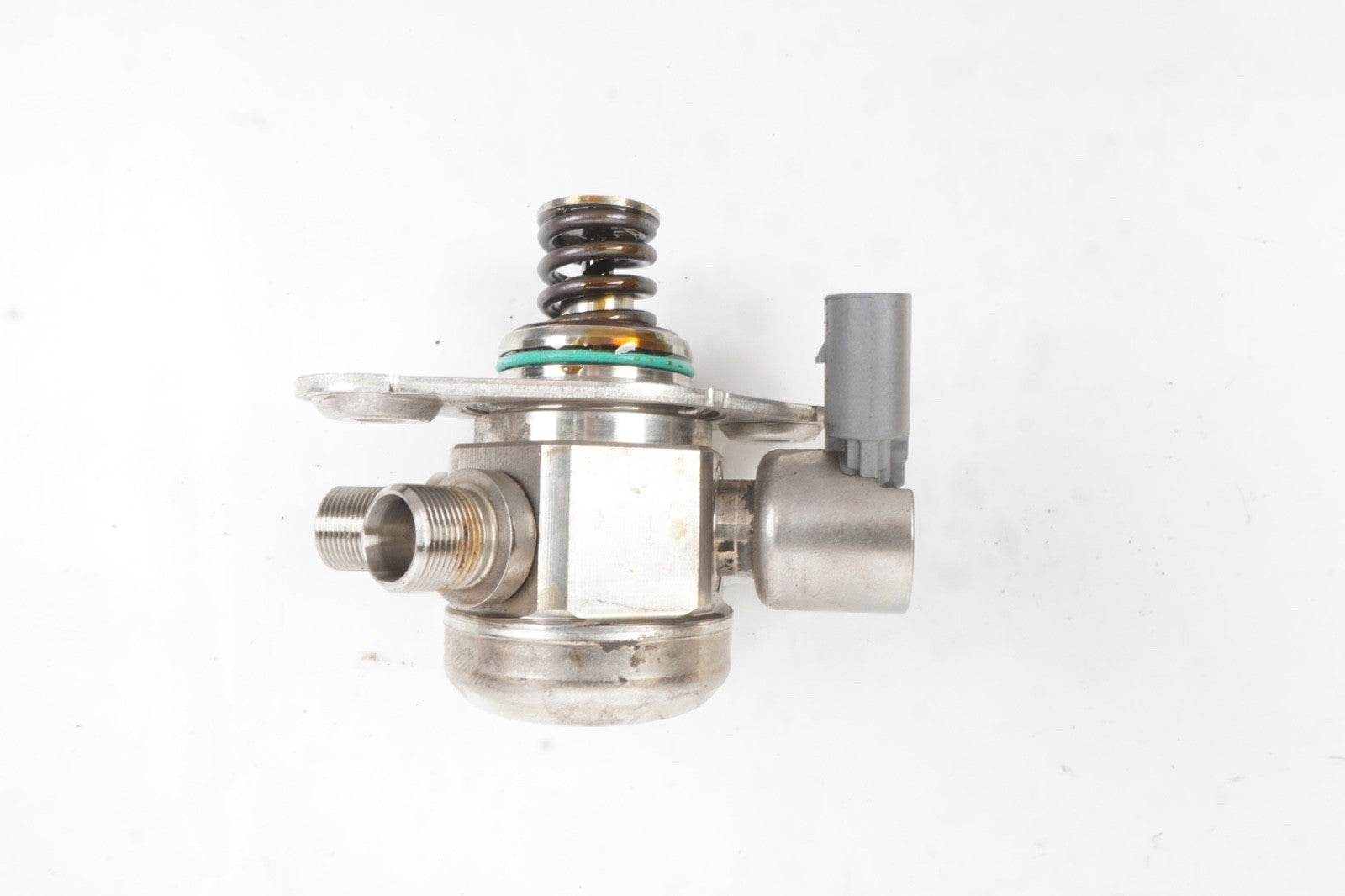 2012 - 2016 Mercedes E350 E300 C350 W207 High Pressure Fuel Pump OEM