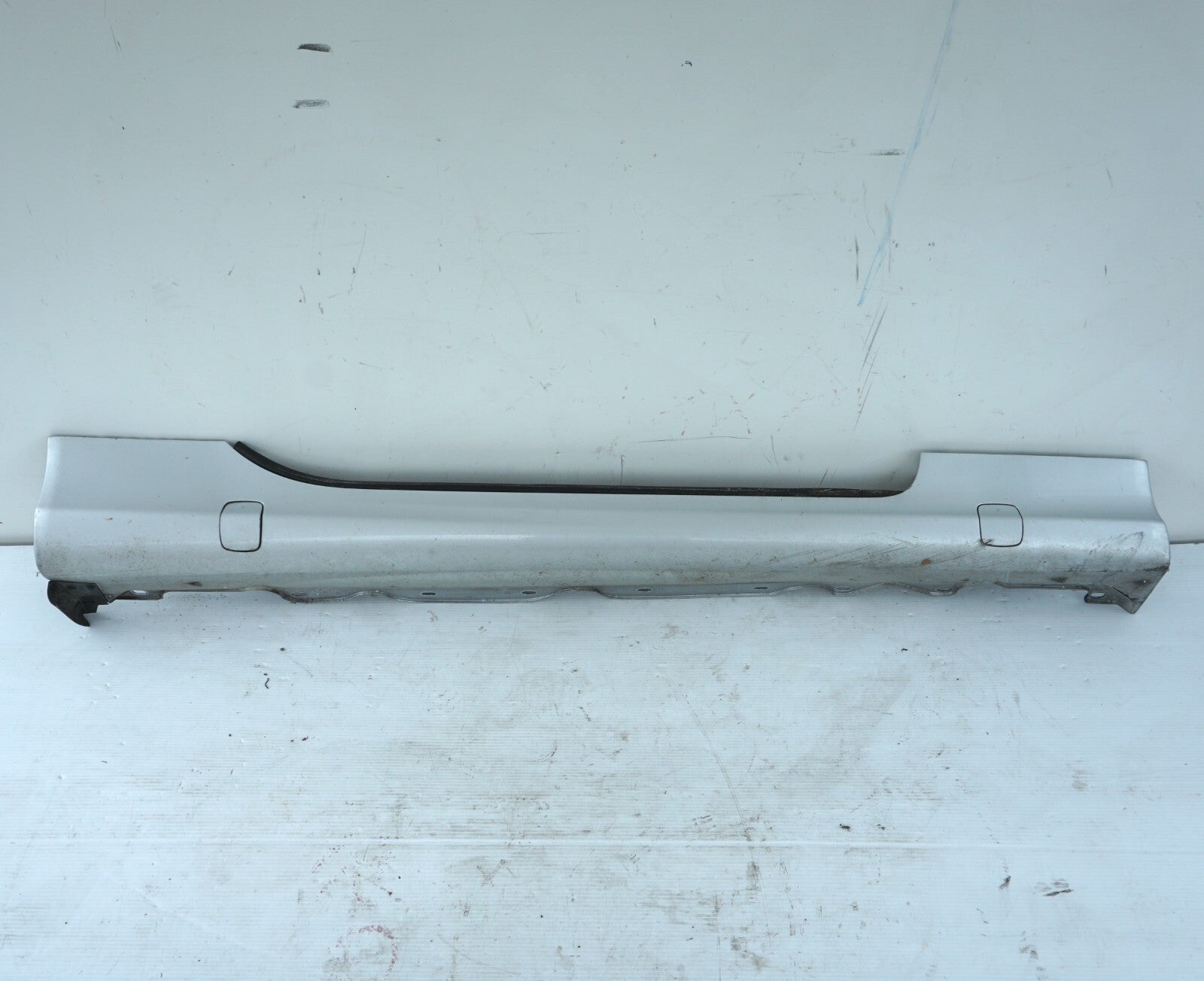 2003-2008 Mercedes-Benz SL500 RIGHT PASSENGER SIDE ROCKER PANEL SKIRT MOLDIN OEM