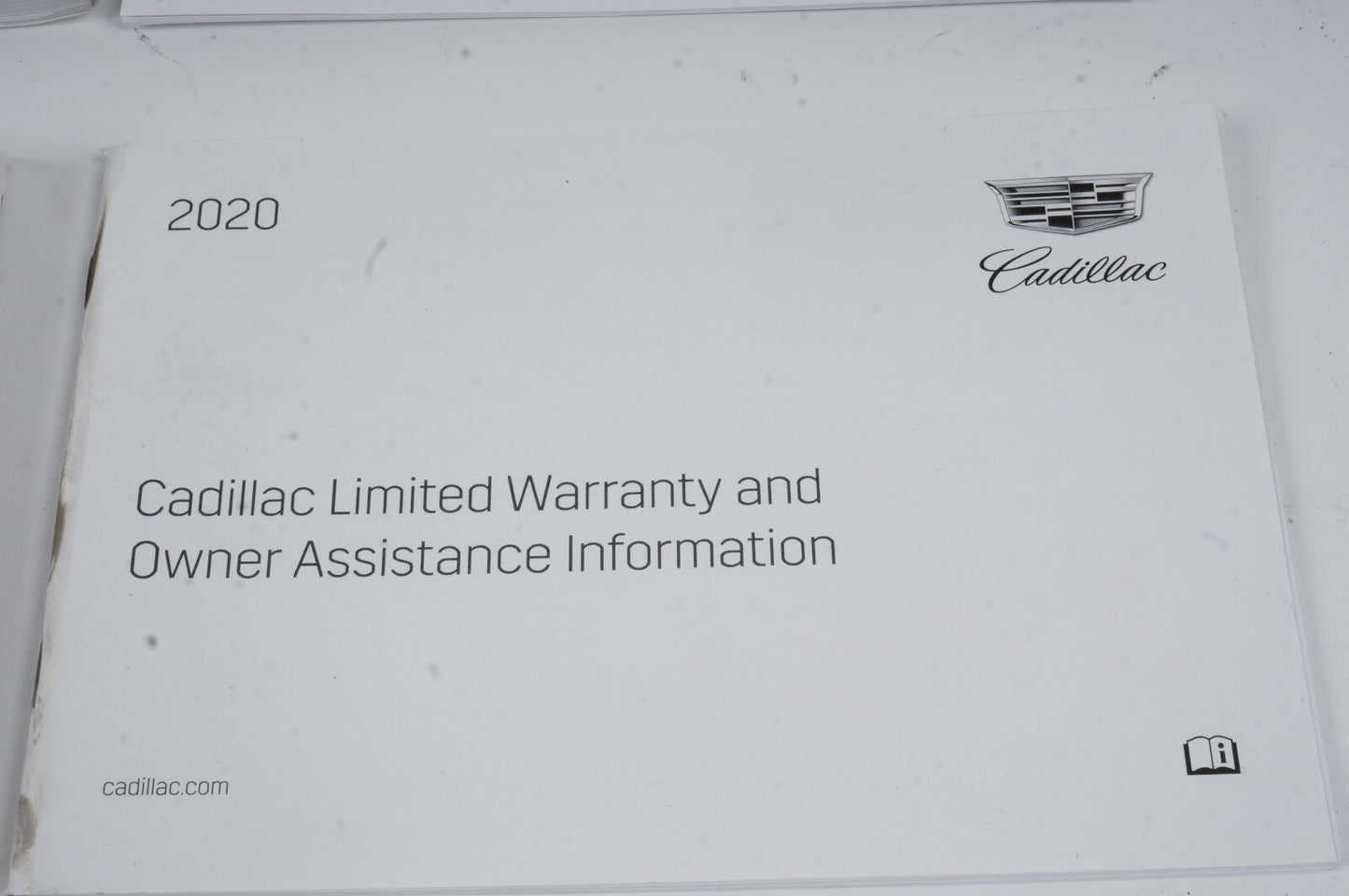 2020 Cadillac CT4 Owners Manual - Luxury Premium