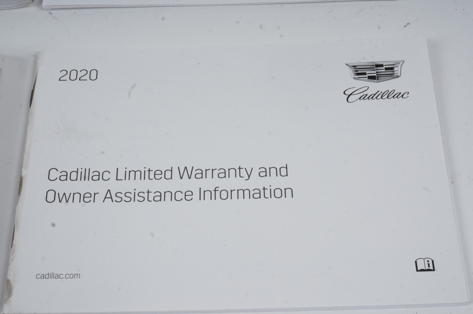 2020 Cadillac CT4 Owners Manual - Luxury Premium