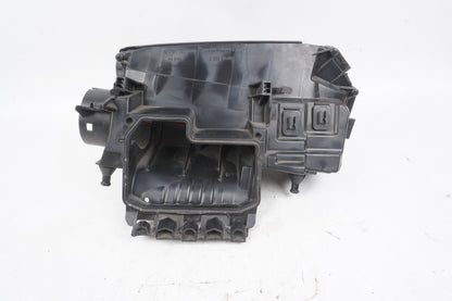 2012 - 2015 MERCEDES C250 Air Intake Cleaner Filter Housing Box OEM A2710901601