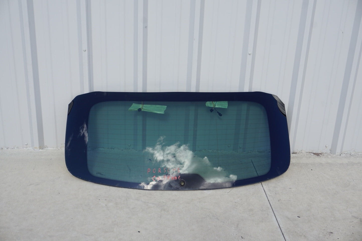 2011-2018 PORSCHE CAYENNE REAR BACK TAILGATE WINDOW GLASS OEM