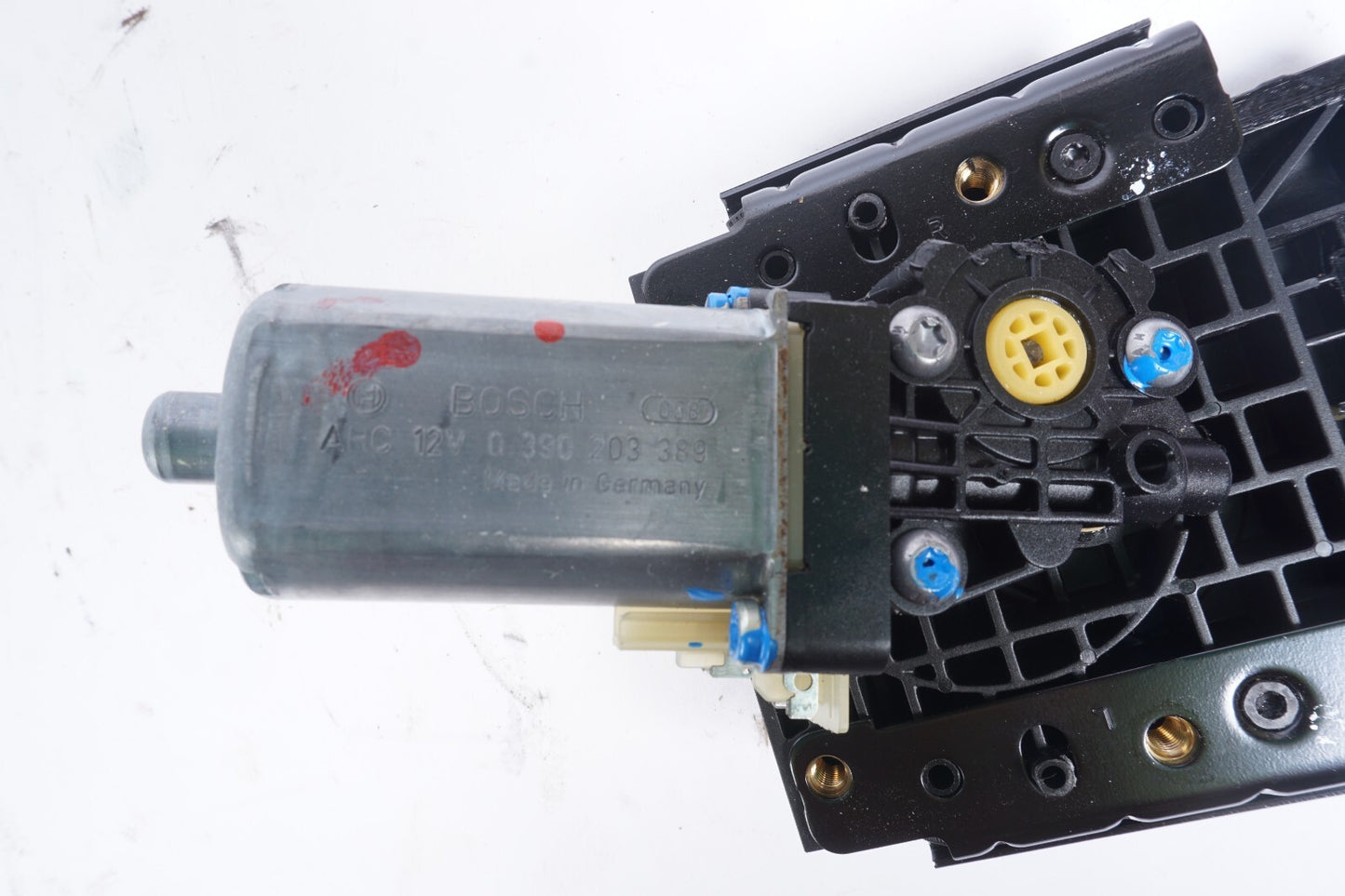 11 - 18 Porsche Cayenne 958 Front Right Passenger Seat Adjust Motor OEM