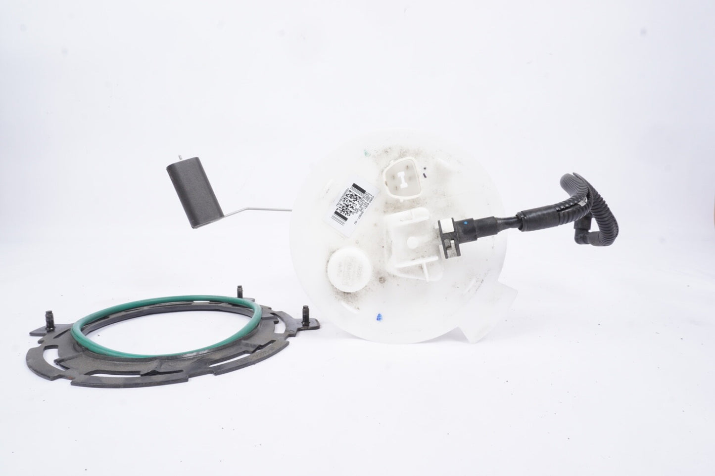 2015 - 2018  Ford Focus 1.0L  Electrical Gas Fuel Pump Assembly only 33k miles