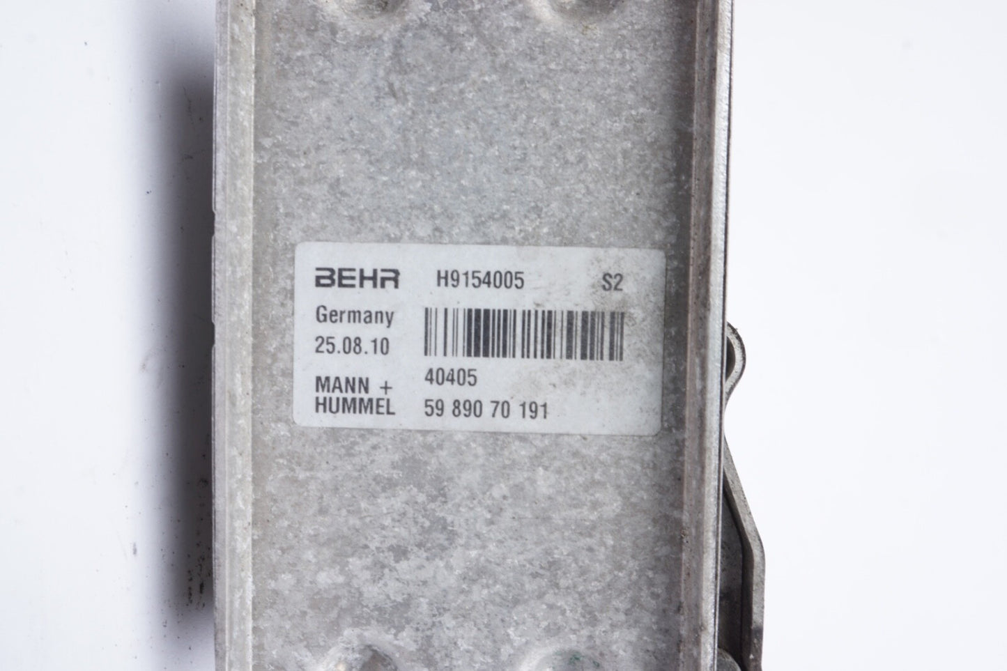 Mercedes W164 X164 W204 C300 CLK350 S550 GL450 E350 Oil Filter Cooler Housing
