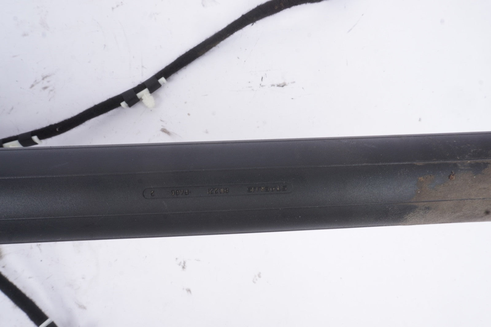 2011 - 2017 BMW X3 F25  Left Right Rear Trunk Lid Gate Lift Spindle Drive Shock