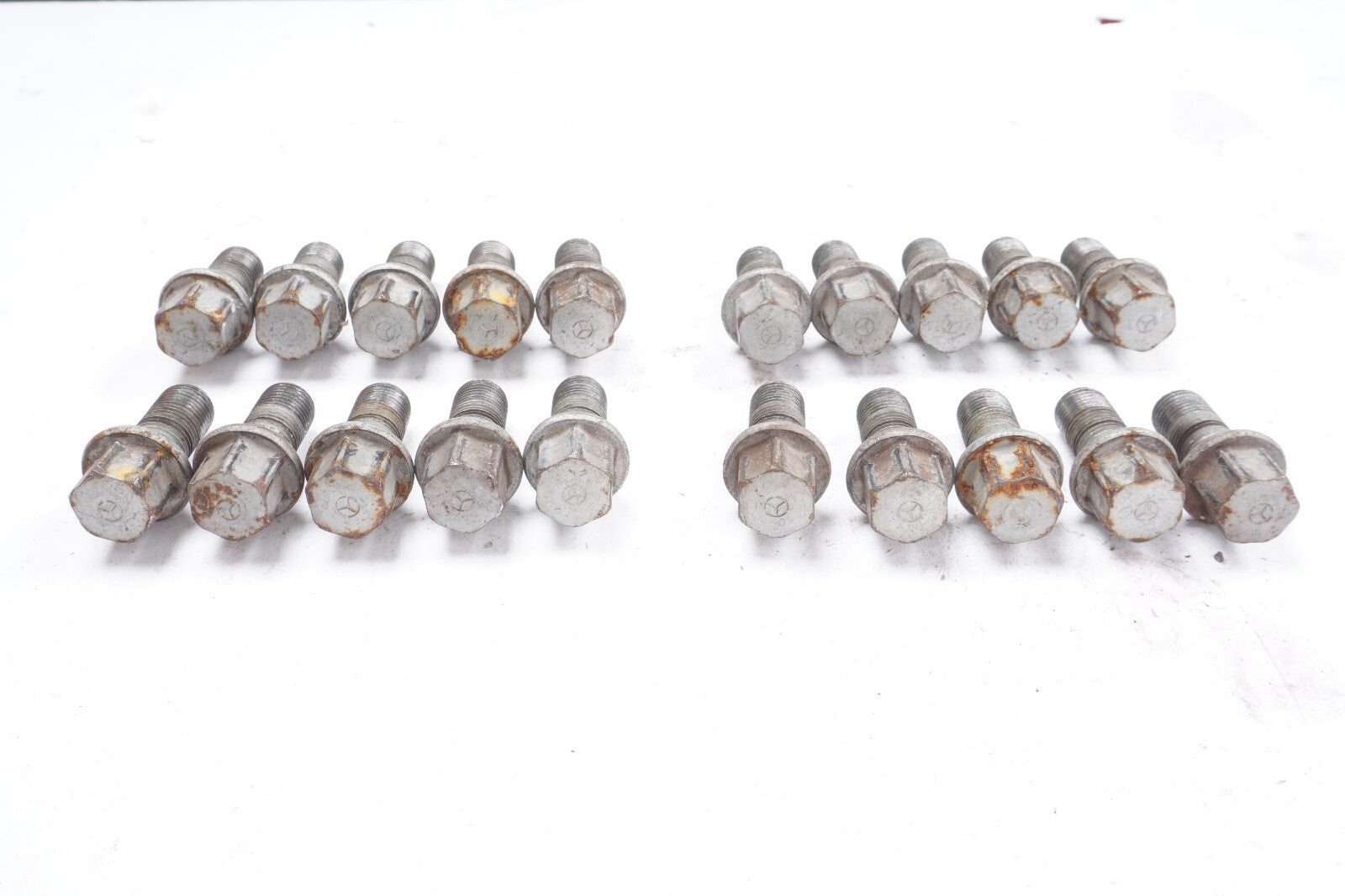 13 - 18 BMW 650i 640i Wheel Lug Nut Bolt SET Of 20  OEM