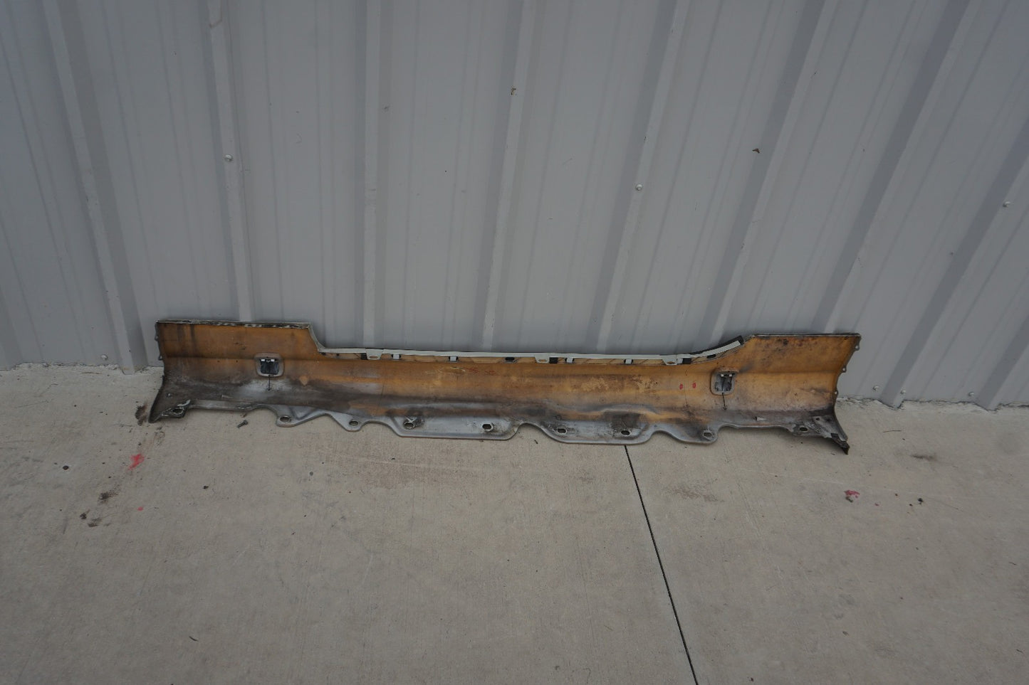2003 - 2008 Mercedes Sl500 Rear Right Side Rocker Panel Skirt Molding OEM