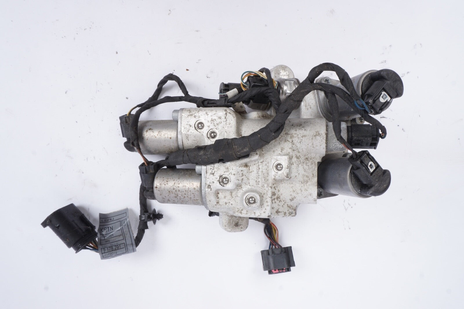09-15 BMW 750Li F01 F02 Dynamic Drive Hydraulic Control Valve Block Oem