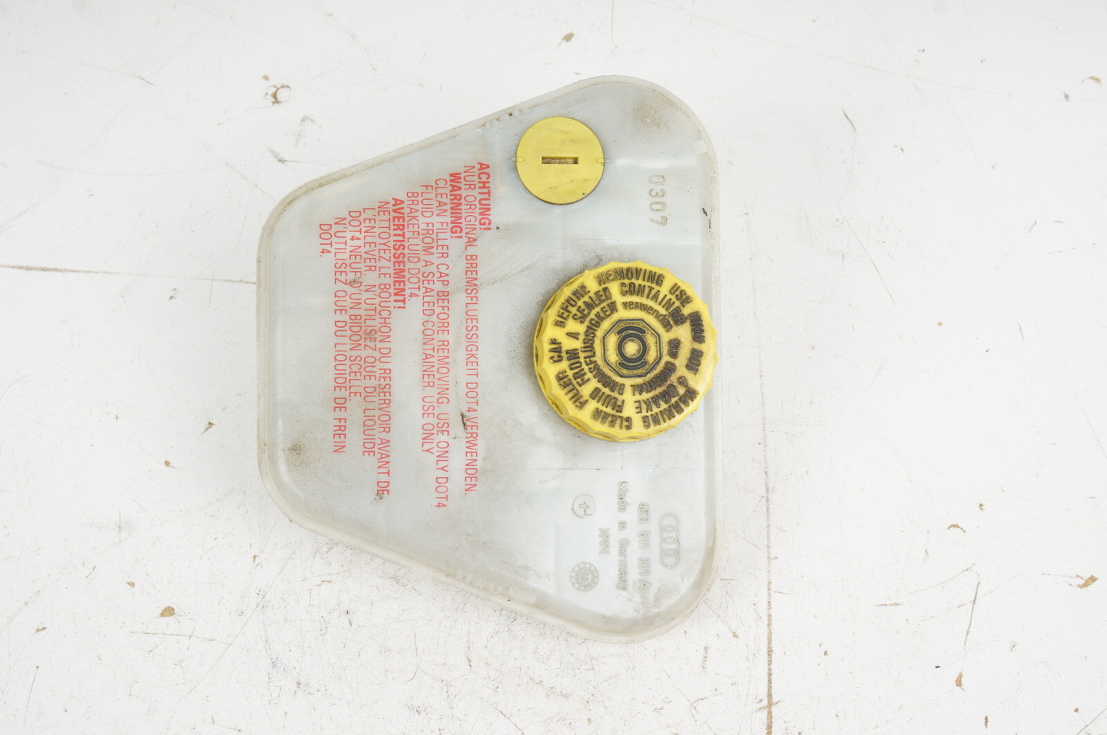 2008-15 Audi A8 S8 D3 BRAKE FLUID RESERVOIR 4E0611301A OEM