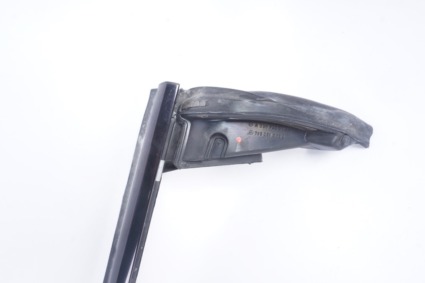 03 - 08 Mercedes R230 SL500 Front Left Driver Door Window Belt Trim OEM