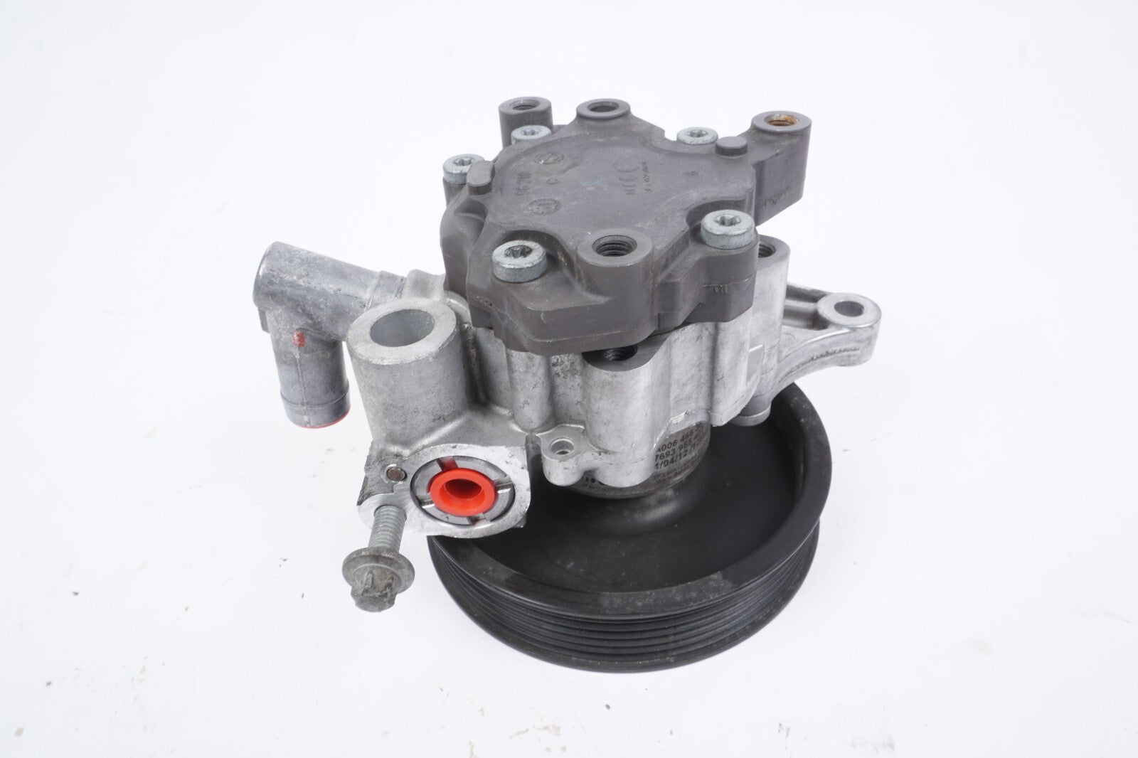 12-14 Mercedes W204 C250 M271 Power Steering Pump 0064663601 OEM