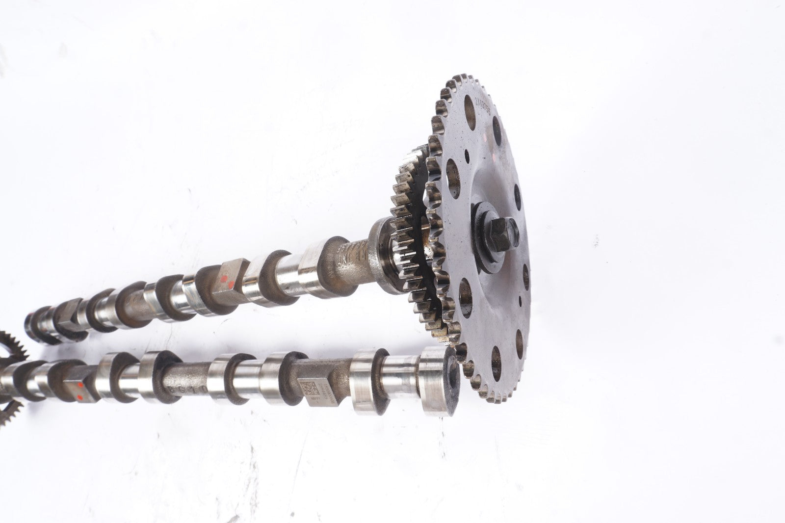 2016 - 2019 NISSAN TITAN 5.0L CUMMINS DIESEL RIGHT INTAKE CAMSHAFT OEM