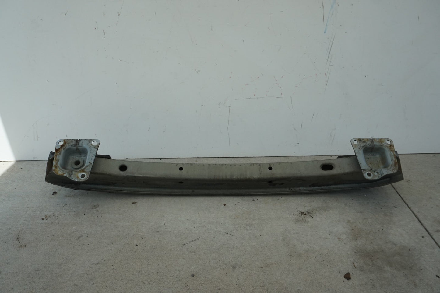 2006-2013 VOLVO C70 T5 REAR BUMPER REINFORCEMENT OEM