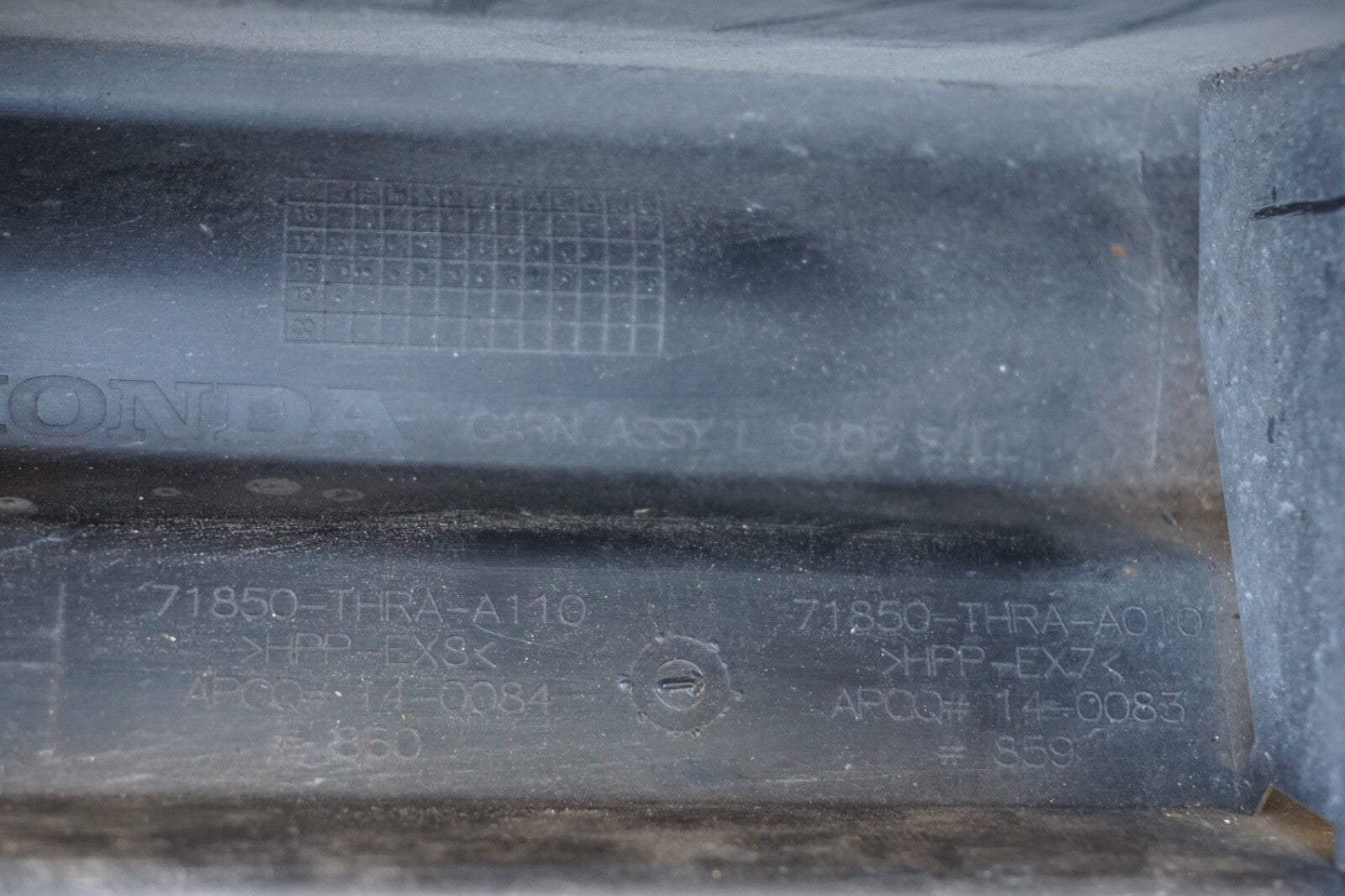 2018-2021 Honda Odyssey Left Driver Side Skirt Rocker Panel OEM 71850-THRA-A110