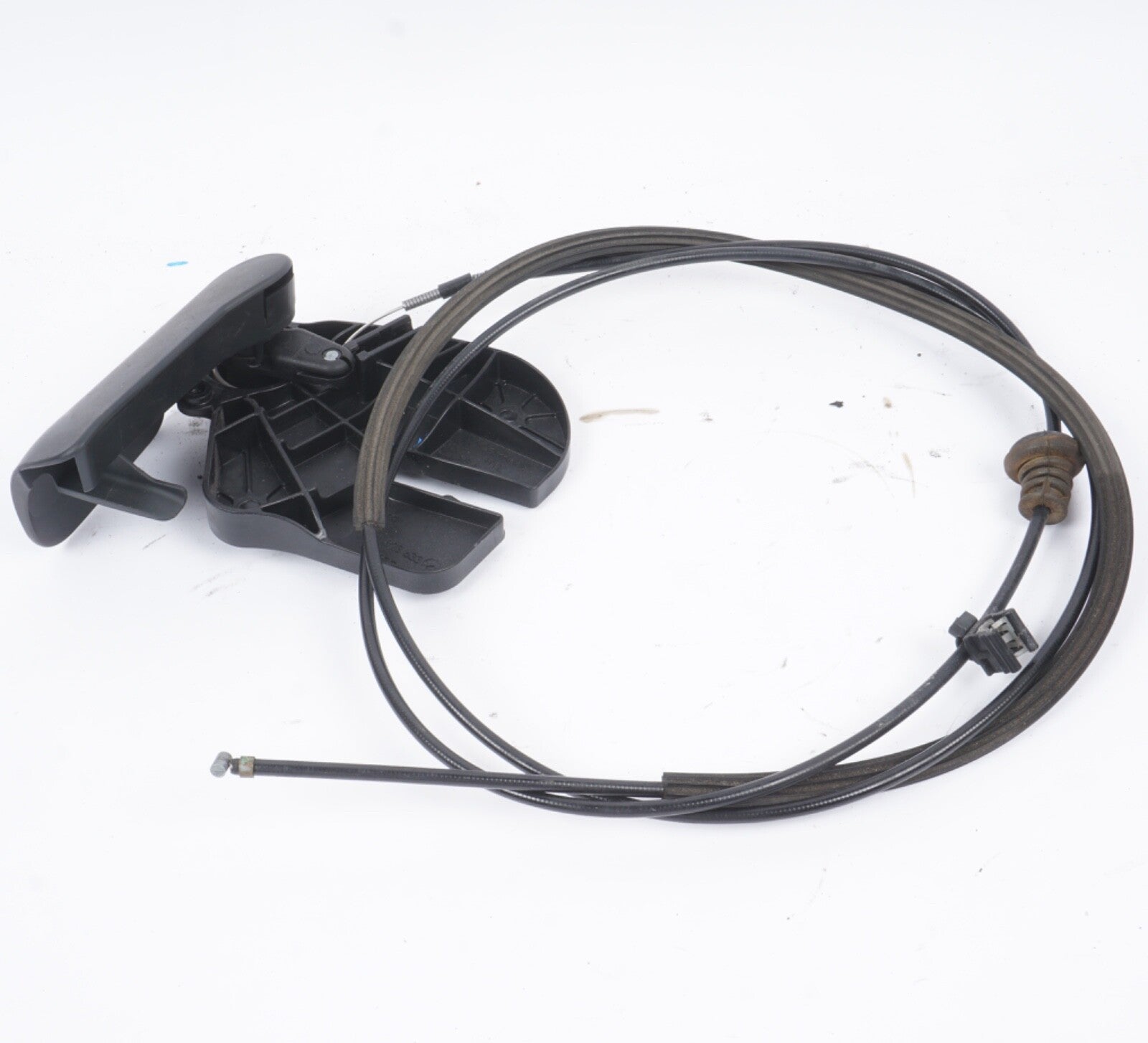 11-18 AUDI A8 A8L S8 - HOOD LATCH RELEASE LEVER HANDLE CABLE BRACKET 4H1823633D
