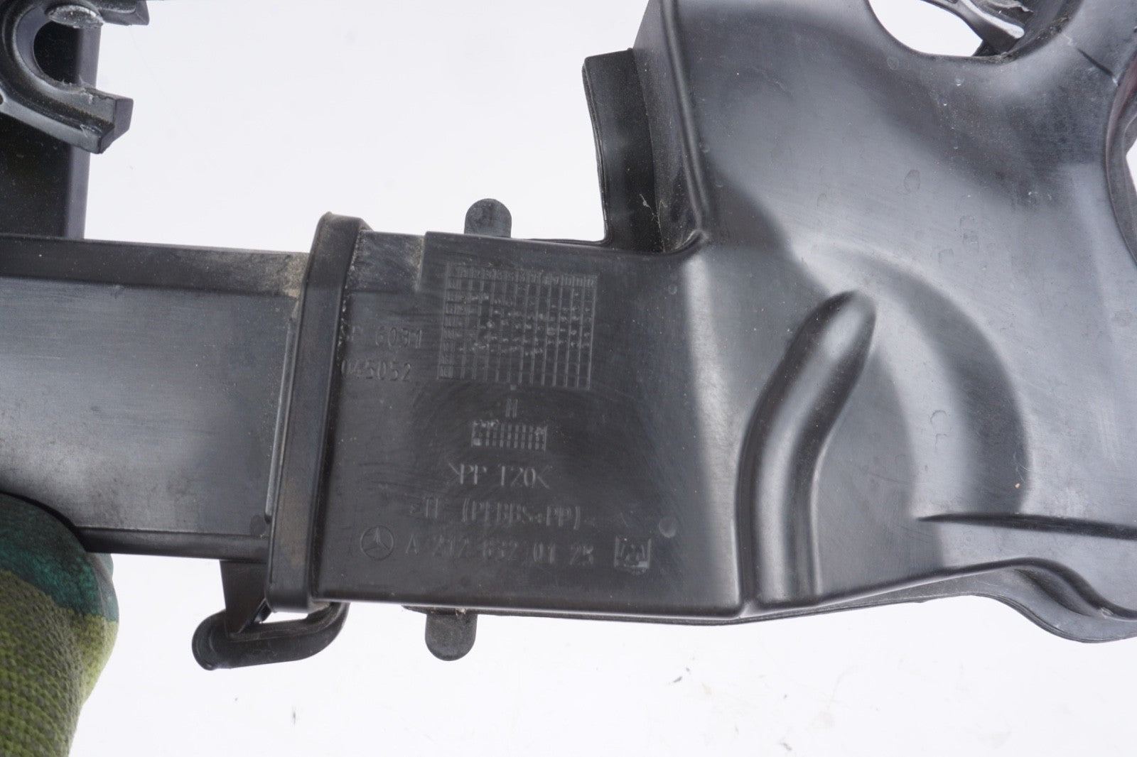 2012 - 2016 Mercedes Benz E Class W212 Air Intake Duct Housing Panel Dashboard