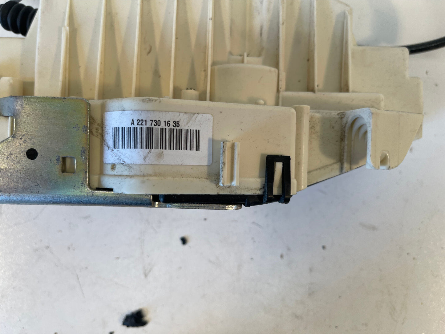 2007 - 2013 MERCEDES S550 REAR RIGHT PASSENGER SIDE DOOR LOCK LATCH ACTUATOR OEM