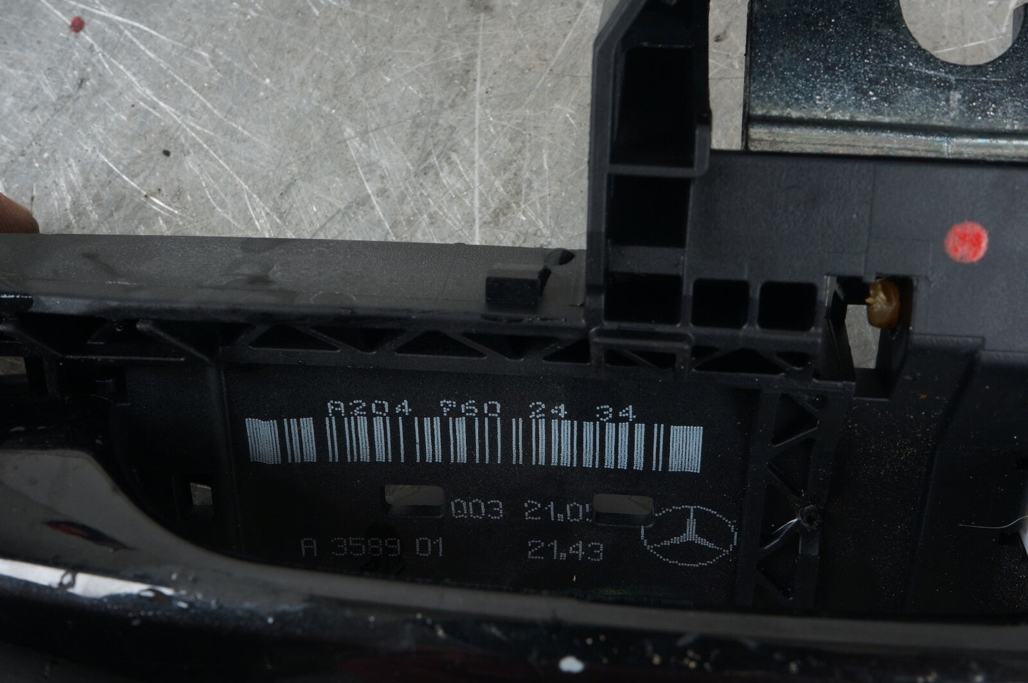 08-15 Mercedes GLK350 C250 С300 С350 Rear Right Side Exterior Door Handle OEM