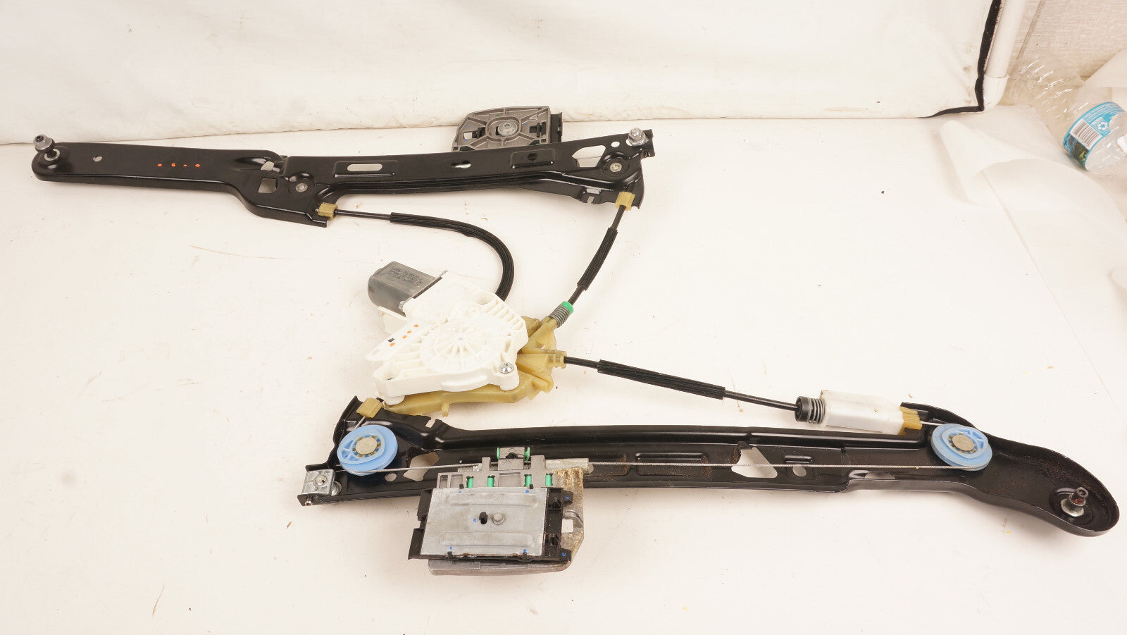 12-17 AUDI 4G A7 REAR RIGHT PASS SIDE WINDOW REGULATOR w/ MOTOR 4G8839462A OEM