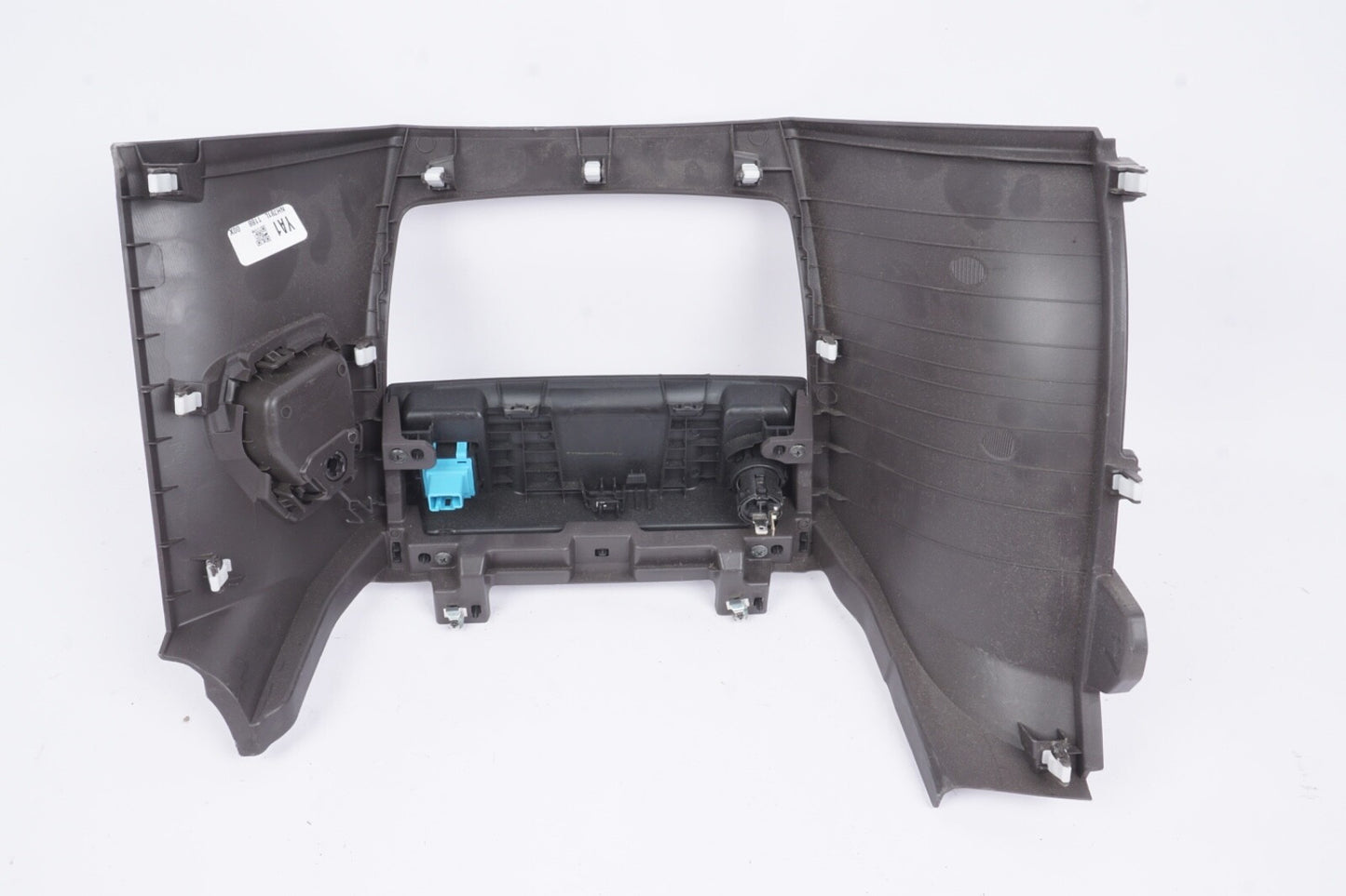 2018-2023 HONDA ODYSSEY OEM LOWER CENTER DASH BEZEL BROWN NH781L