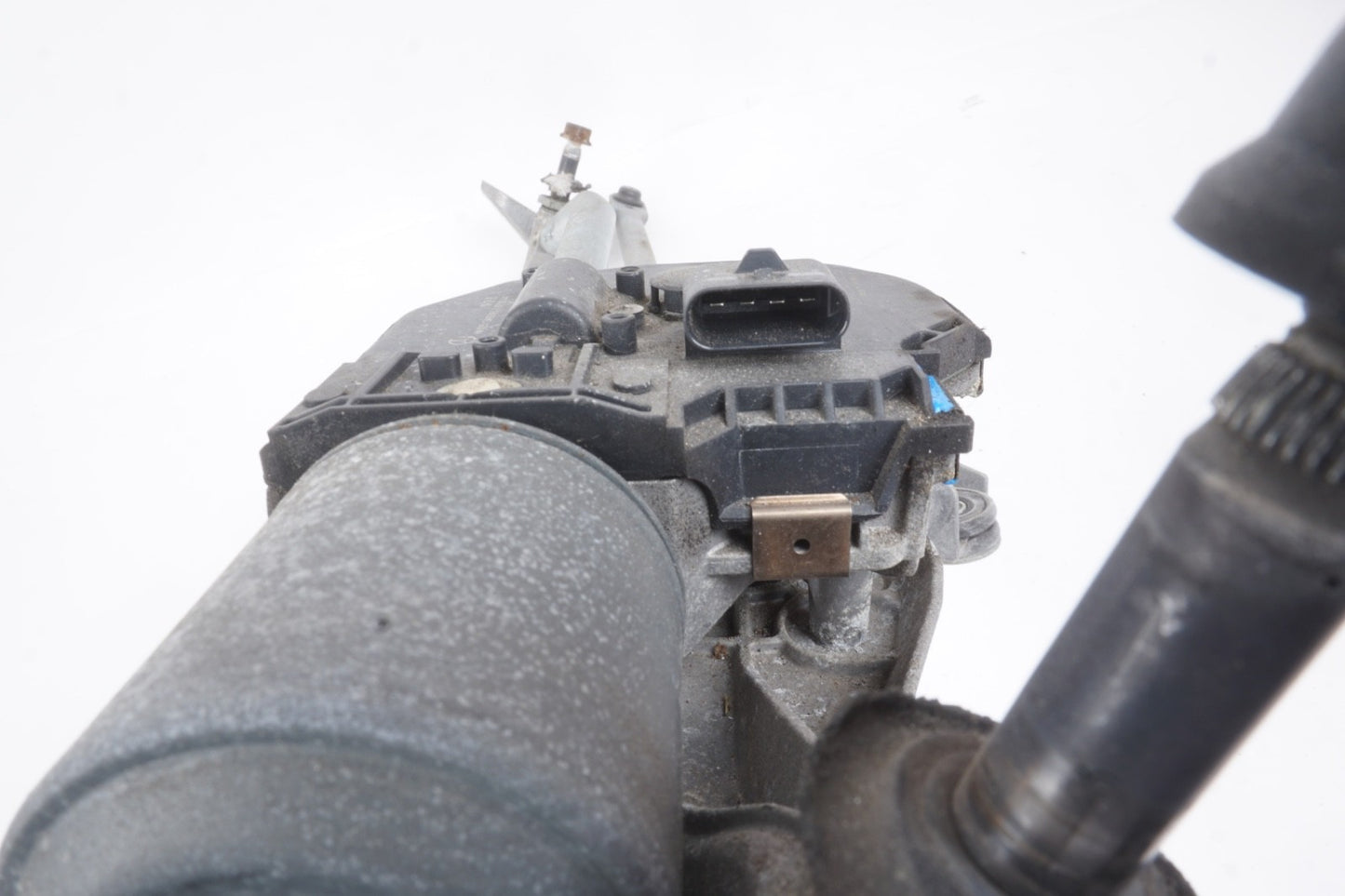 2011 - 2014 Mercedes E350 Convertible Front Windshield Wiper Motor Linkage OEM