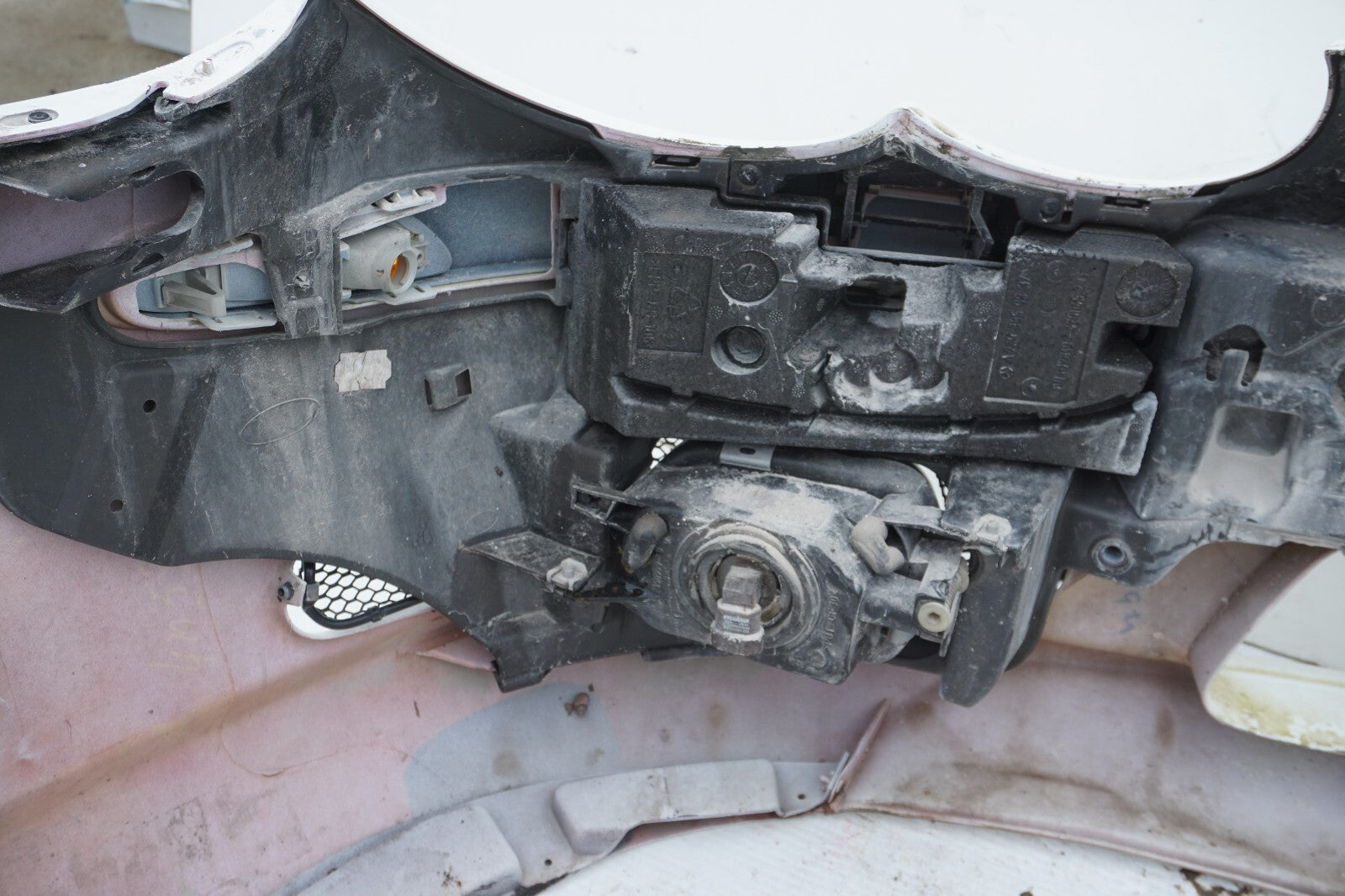 03 - 06 Mercedes SL500 SL550 AMG Front Bumper Cover OEM